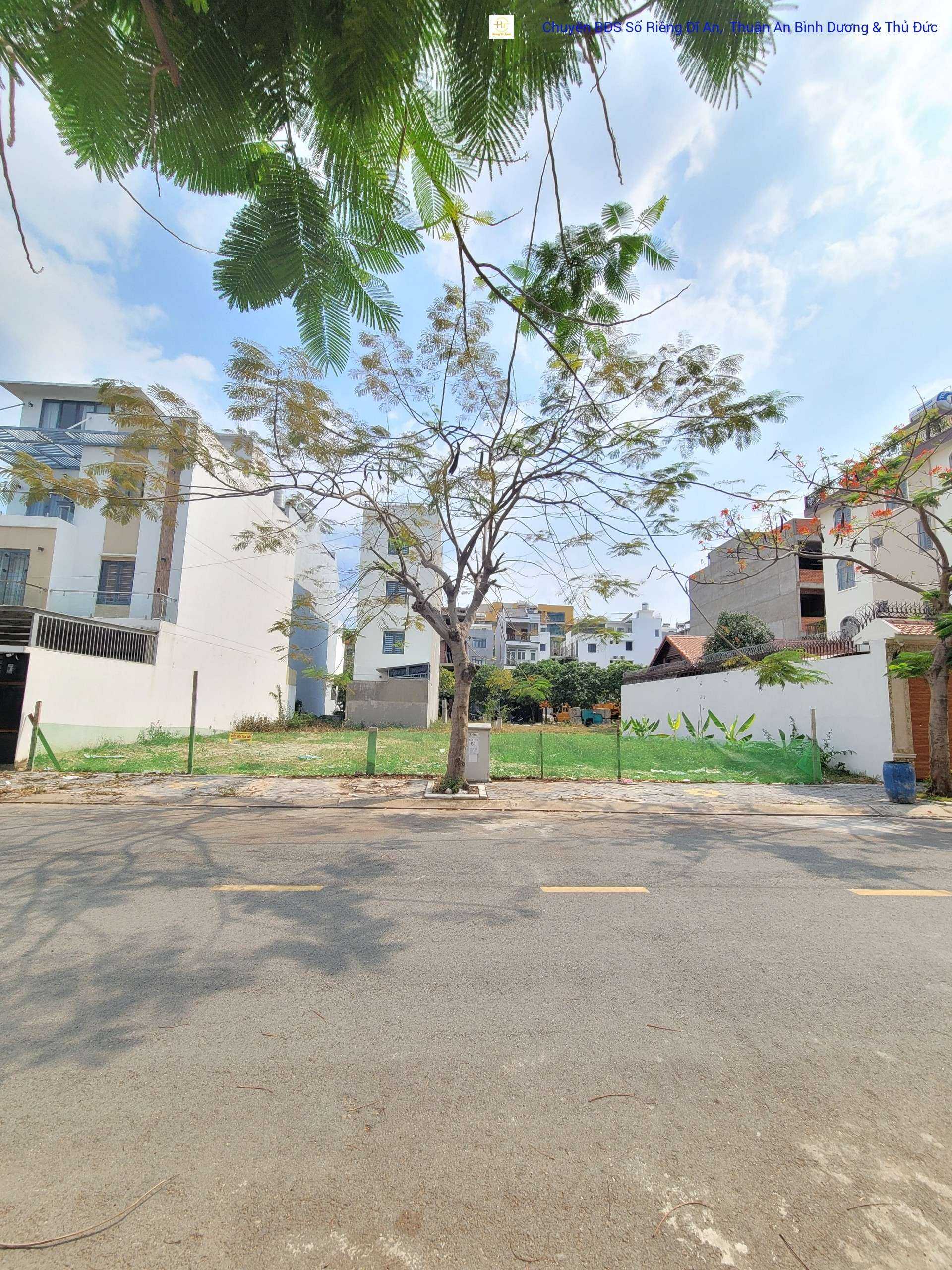 Bán đất biệt thự 10x20m, đường D8 KDC The Seasons p.Lái Thiêu kế Lotte Mart