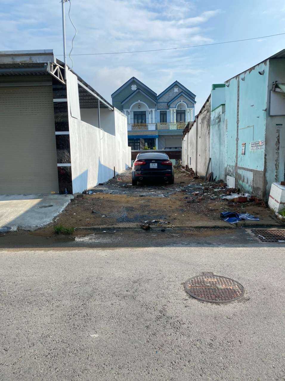 Bán đất 5x25m mặt tiền Đông Tác gần chợ Dĩ An 1