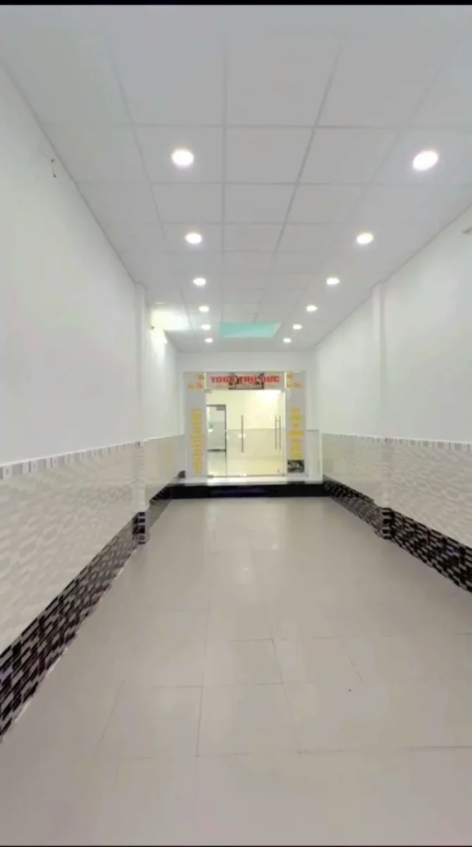 Bán nhà 3.7x29m mặt tiền đường An Bình giáp Thủ Đức, đang thuê 20tr/th