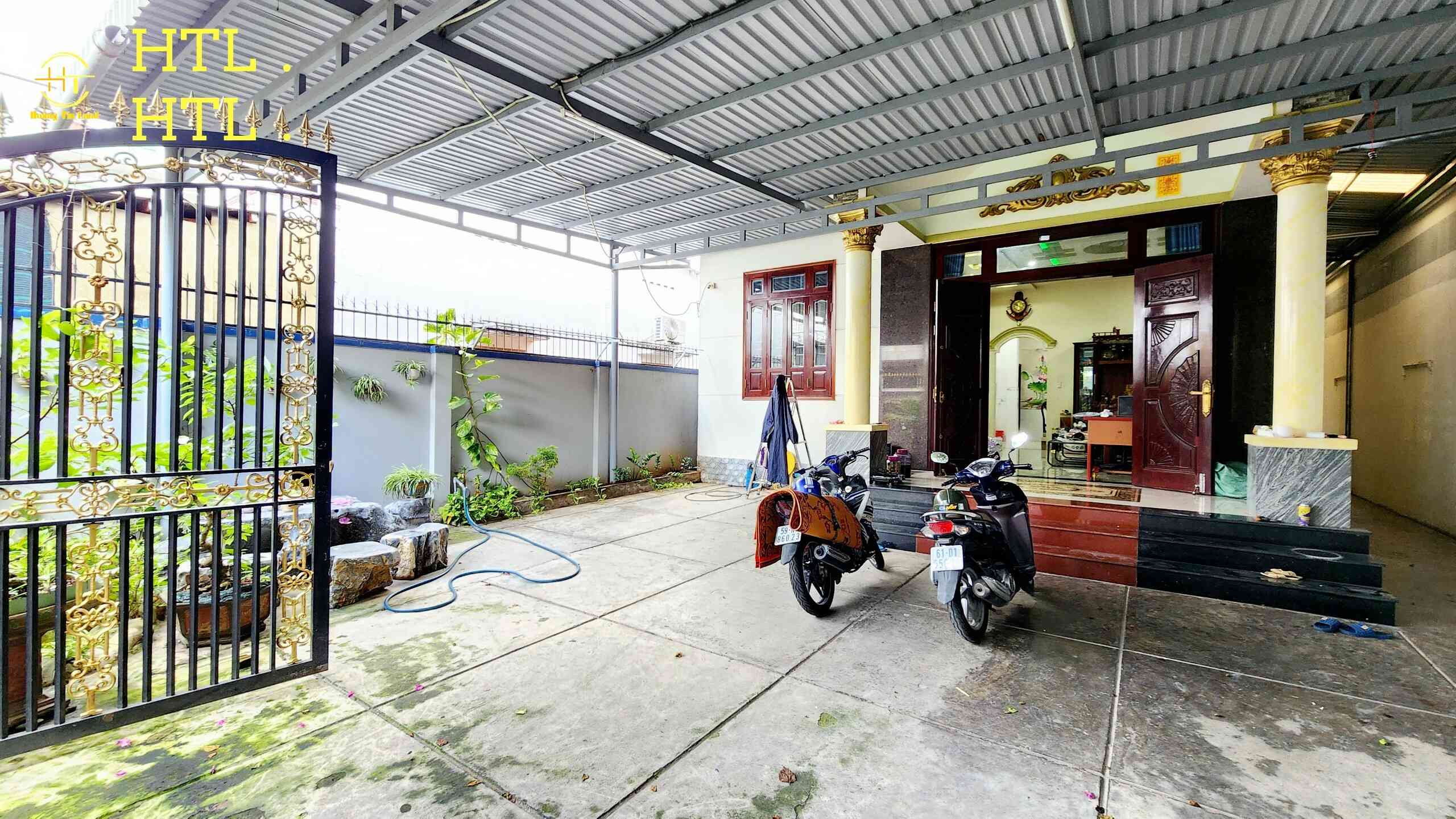 Bán nhà cấp 4 ̣̣(10x31m), hẻm Nguyễn Thái Học gần chợ Dĩ An 1