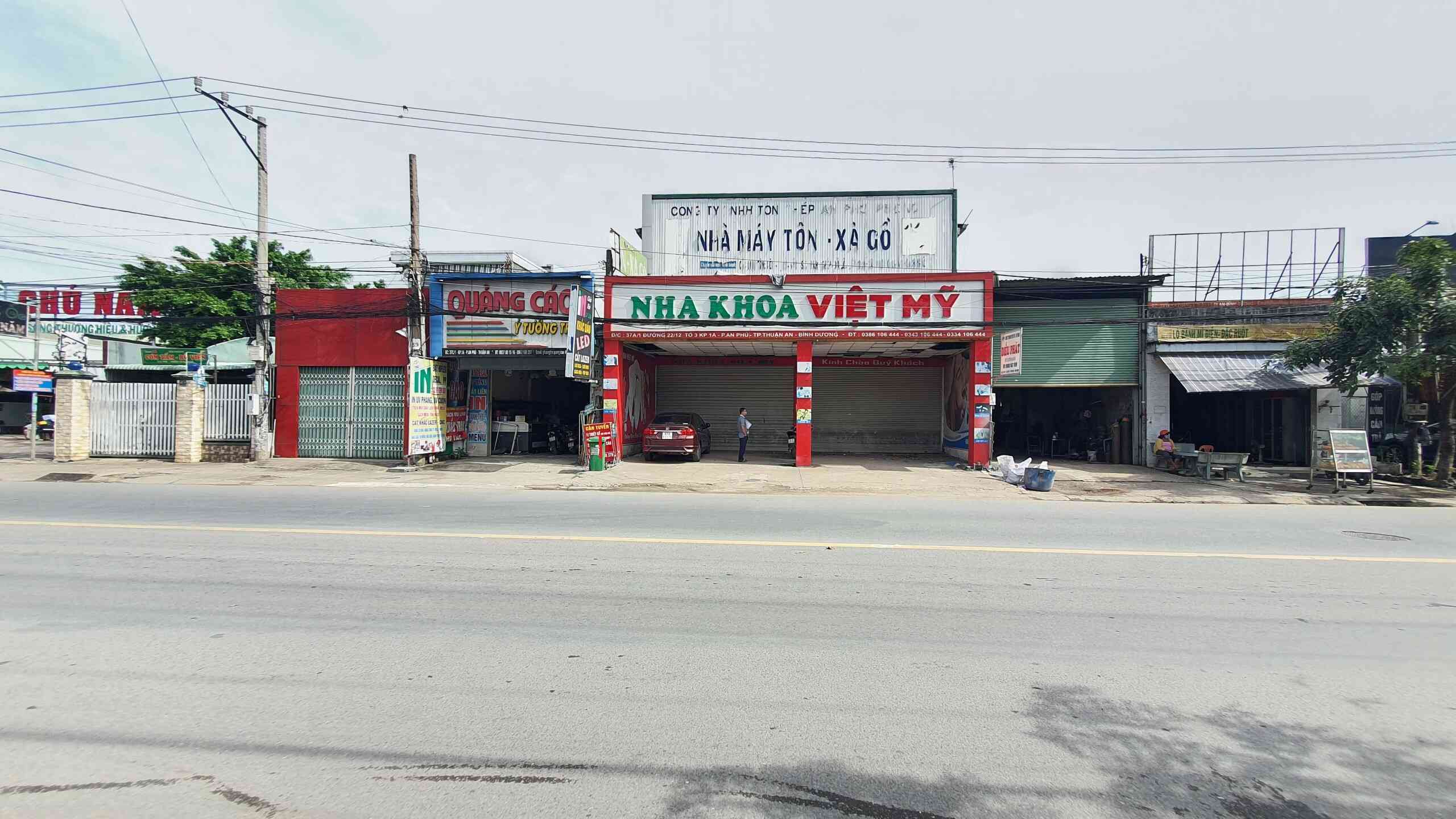 Bán nhà 11x43m mặt tiền đường 22 tháng 12 kế Vòng Xoay An Phú thuê 50tr/th