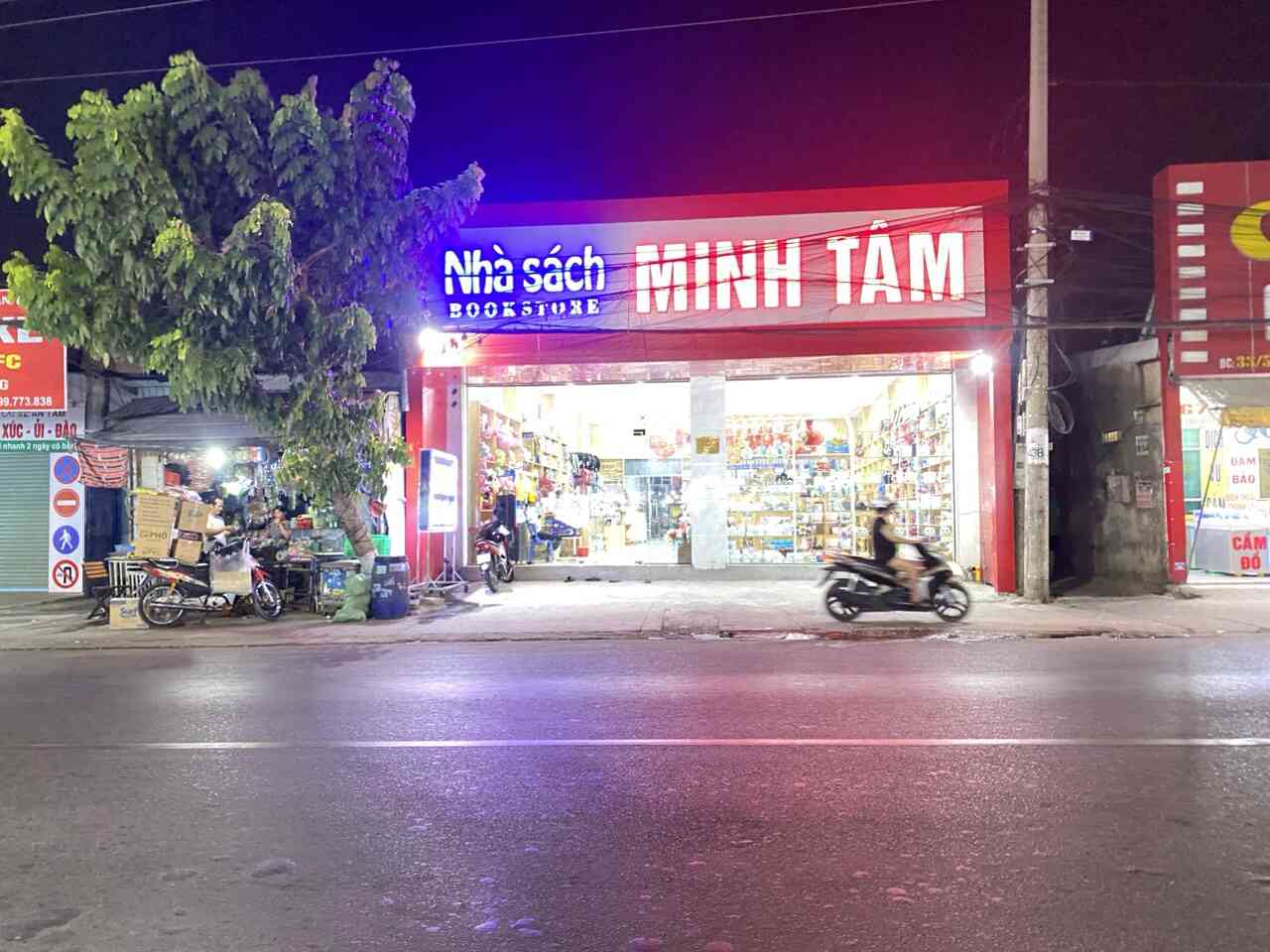 Bán nhà 9x56m, mặt tiền đường 22 tháng 12 p.An Phú, đang thuê 40tr/th