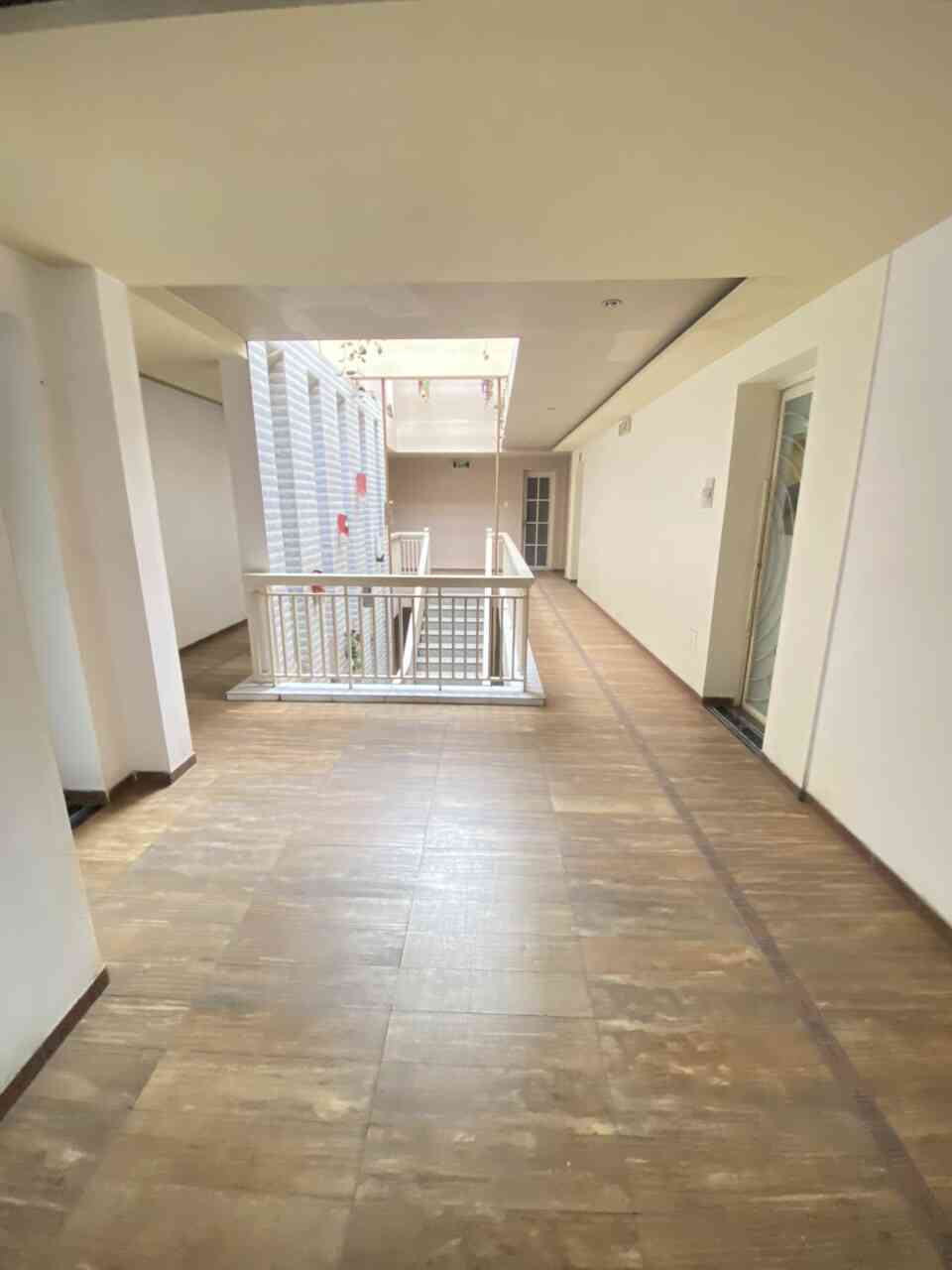 htl4057-(16)_optimized