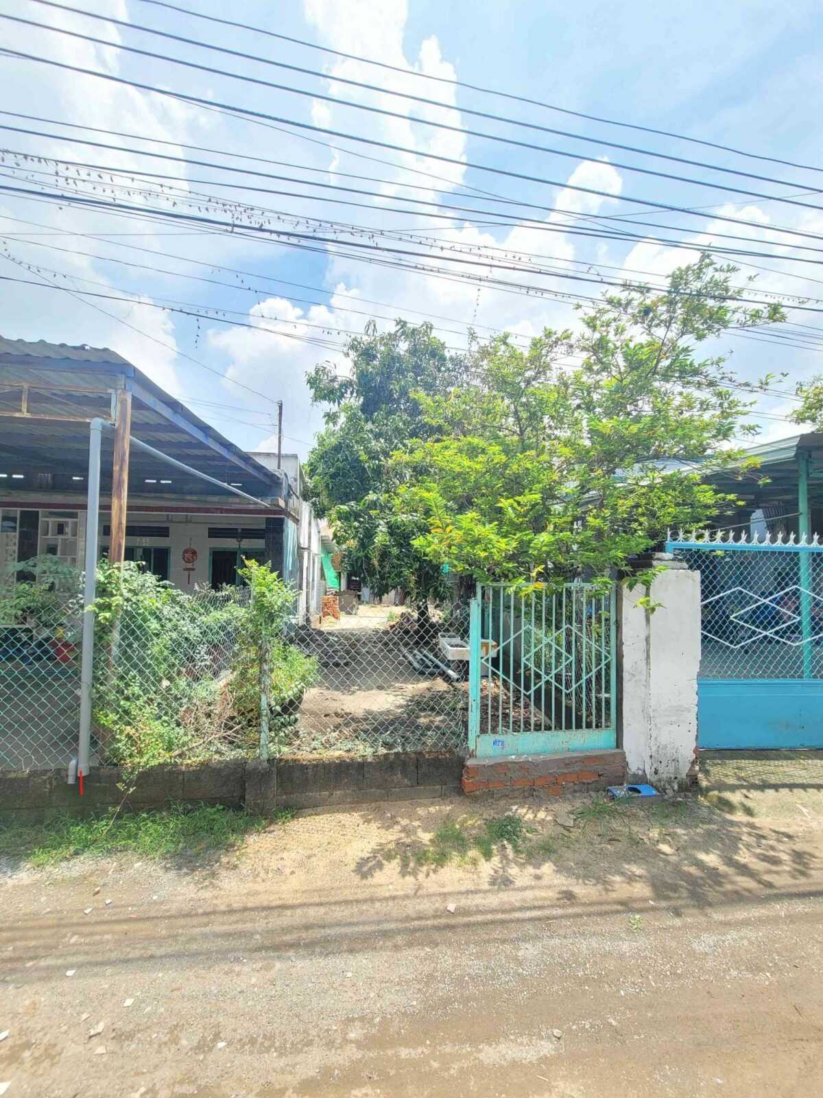 Bán đất 4x32m, hẻm Ống Nước gần chợ Đông Hòa