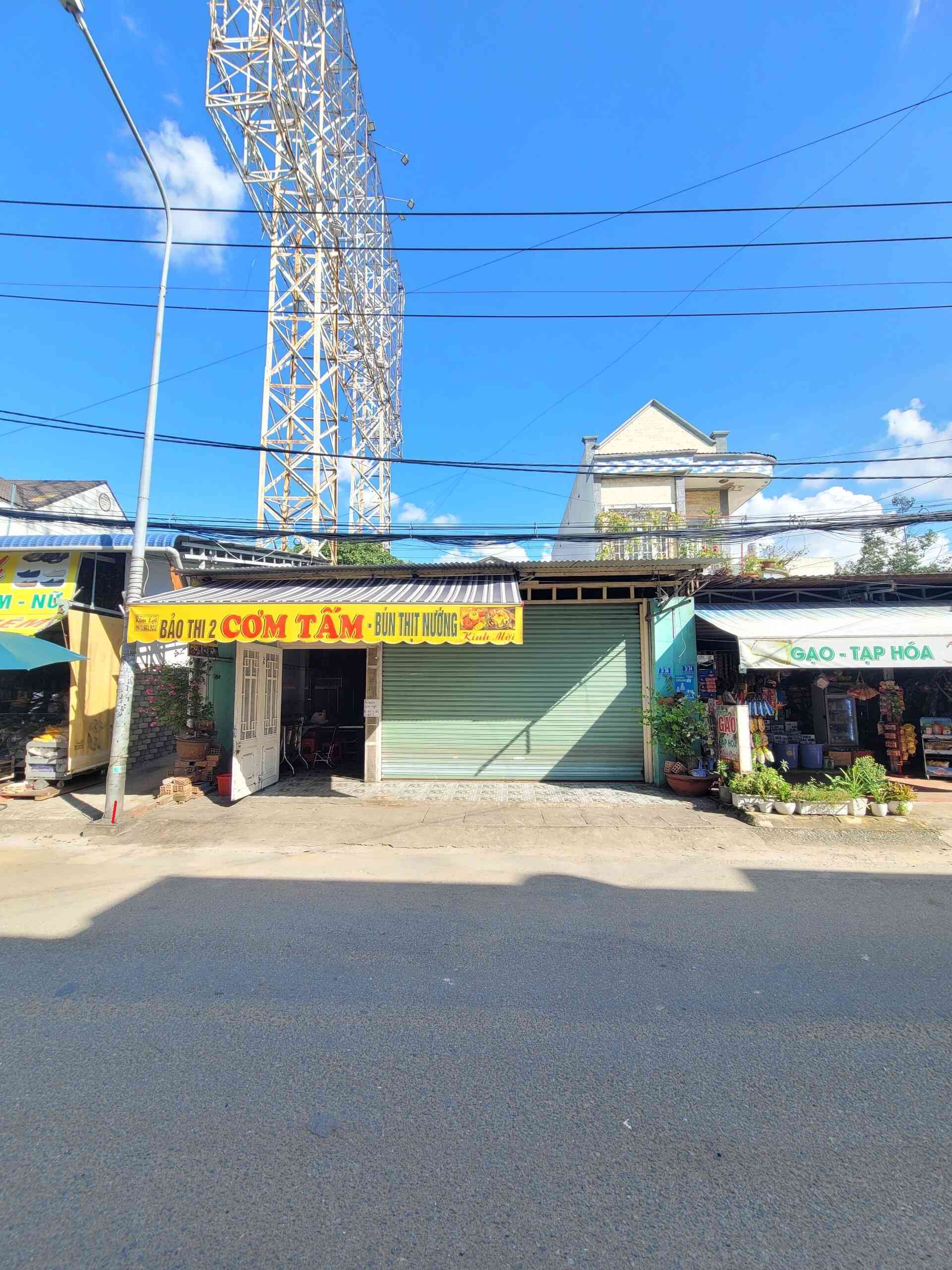 Bán nhà cấp 4 (7.8x30m) mặt tiền QL1A tương lai gần Ngã 3 Tân Vạn