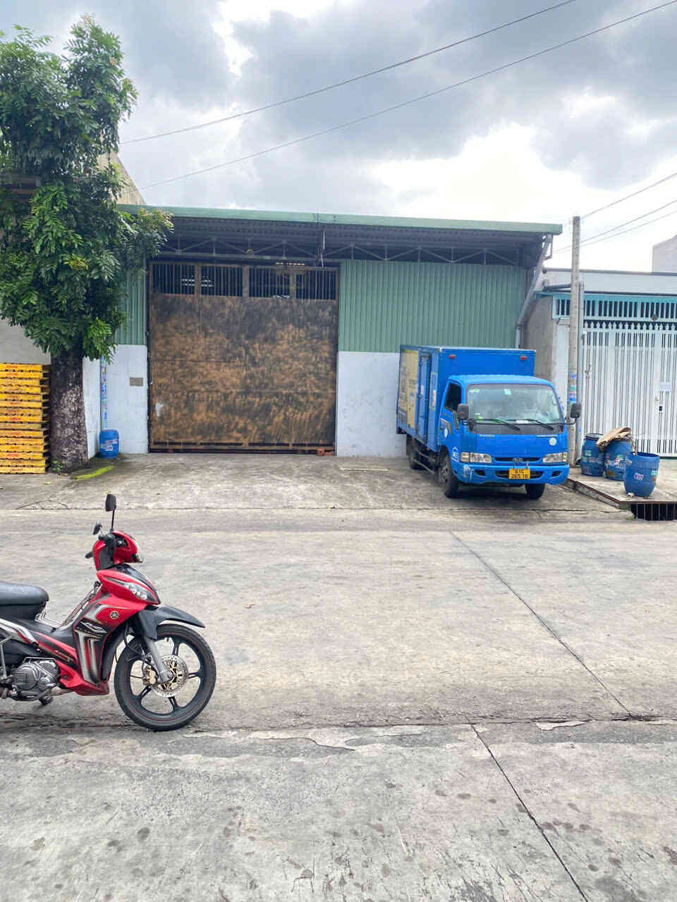 Cho thuê kho xưởng 10x30m, Đường N3 KDC Đông An p.Tân Đông Hiệp