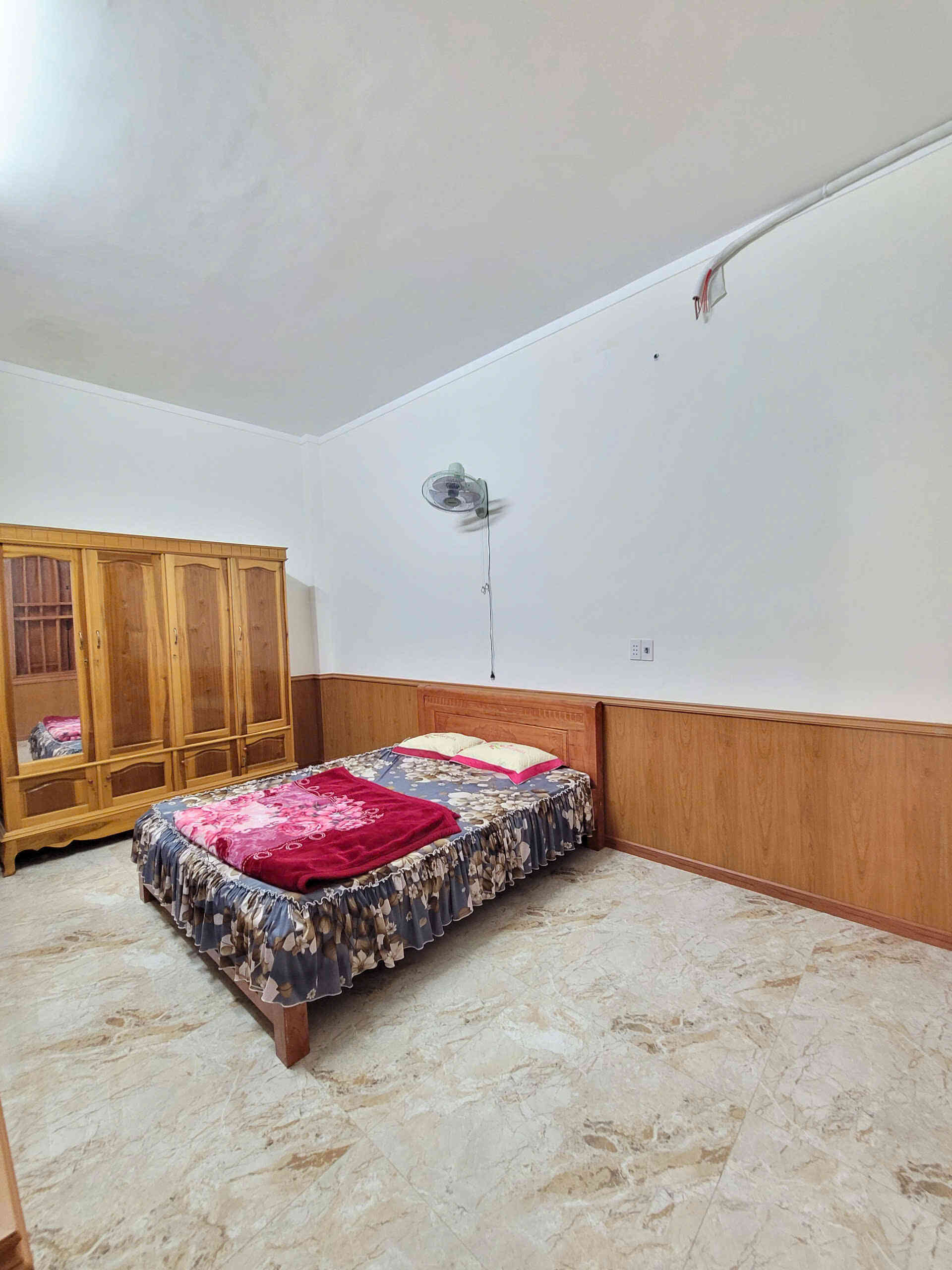 htl4947-(10)_optimized