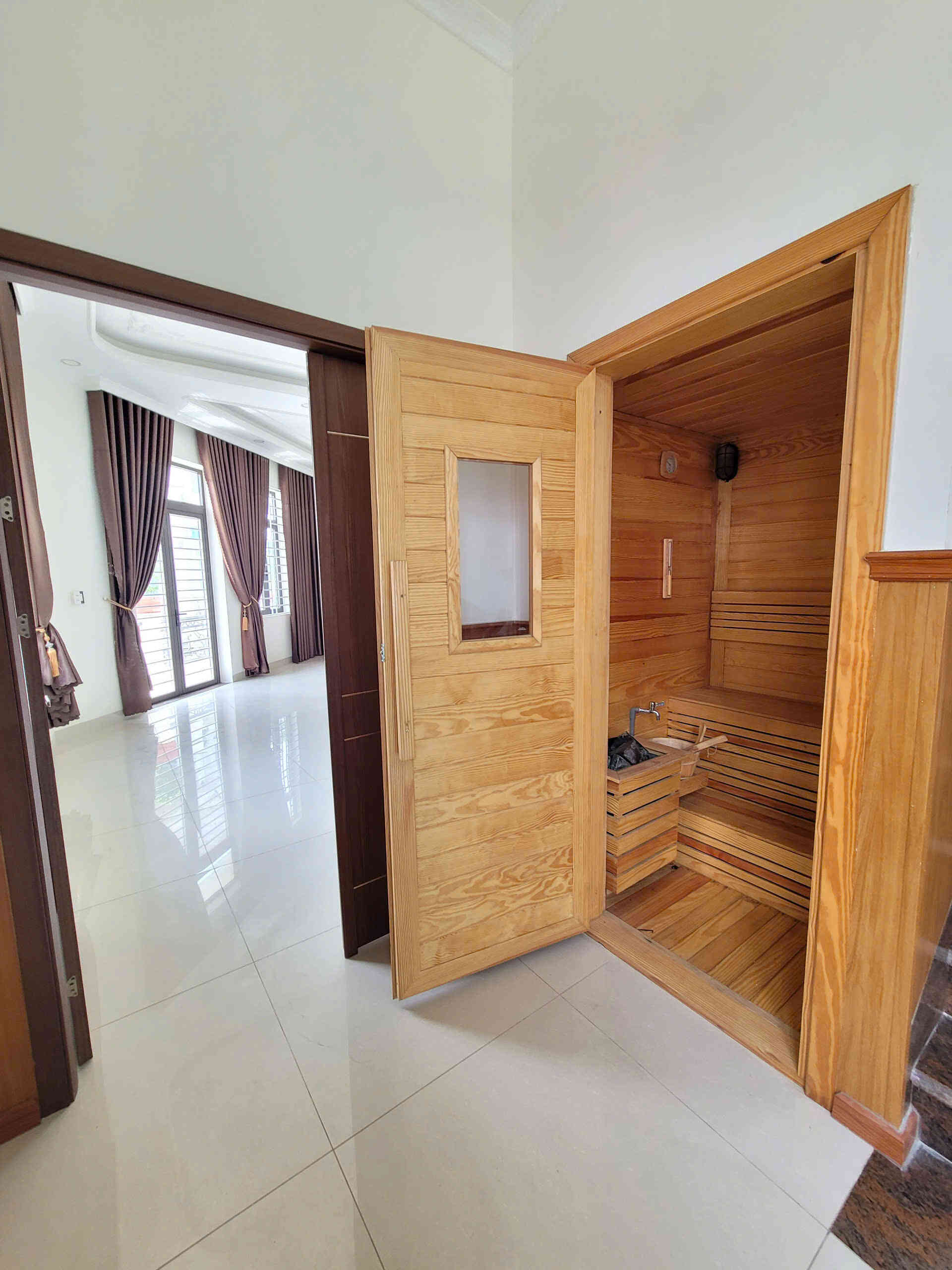 htl4947-(11)_optimized