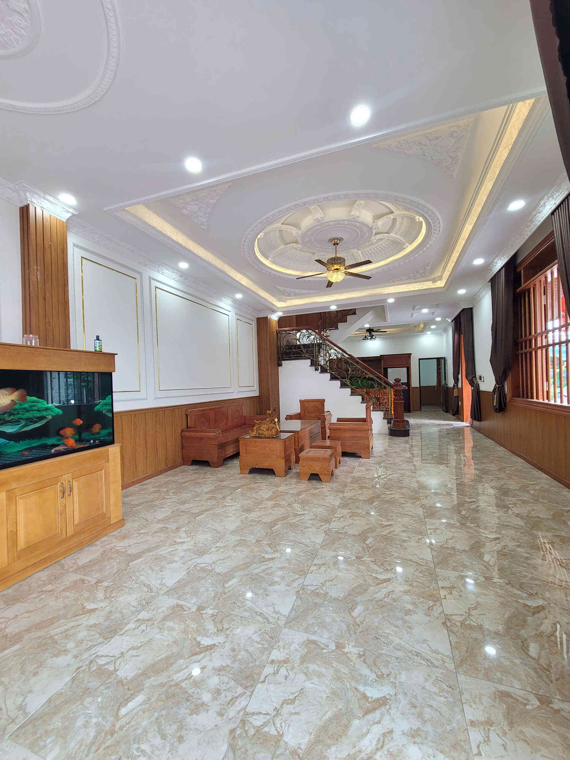 htl4947-(6)_optimized