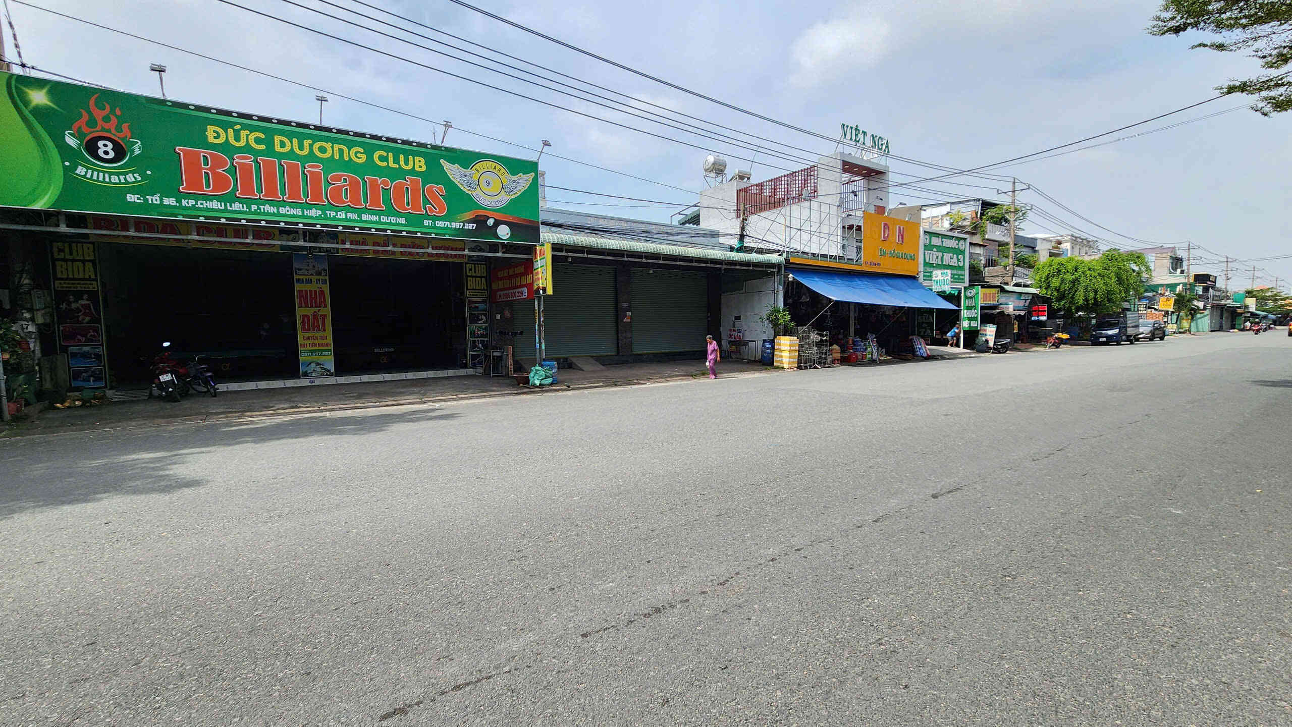 Bán nhà cấp 4 (10x25m), mặt tiền đường số 5 p.Tân Đông Hiệp gần chợ Thông Dụng