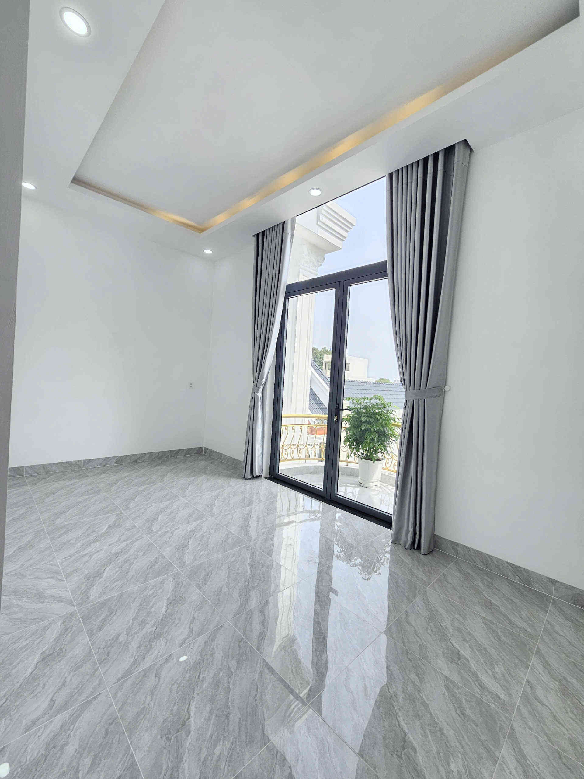 htl5492-(17)_optimized