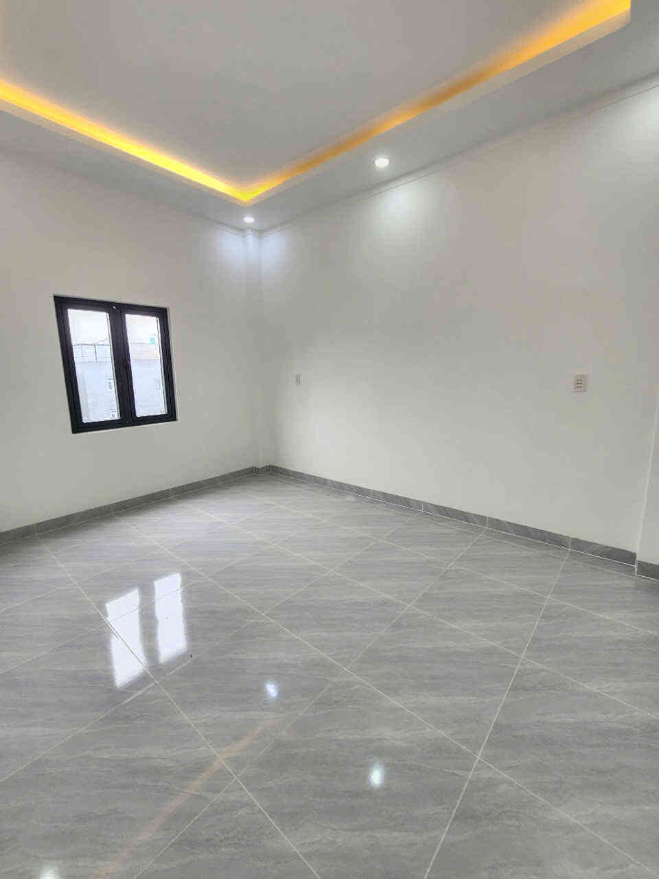 htl4899-(12)_optimized