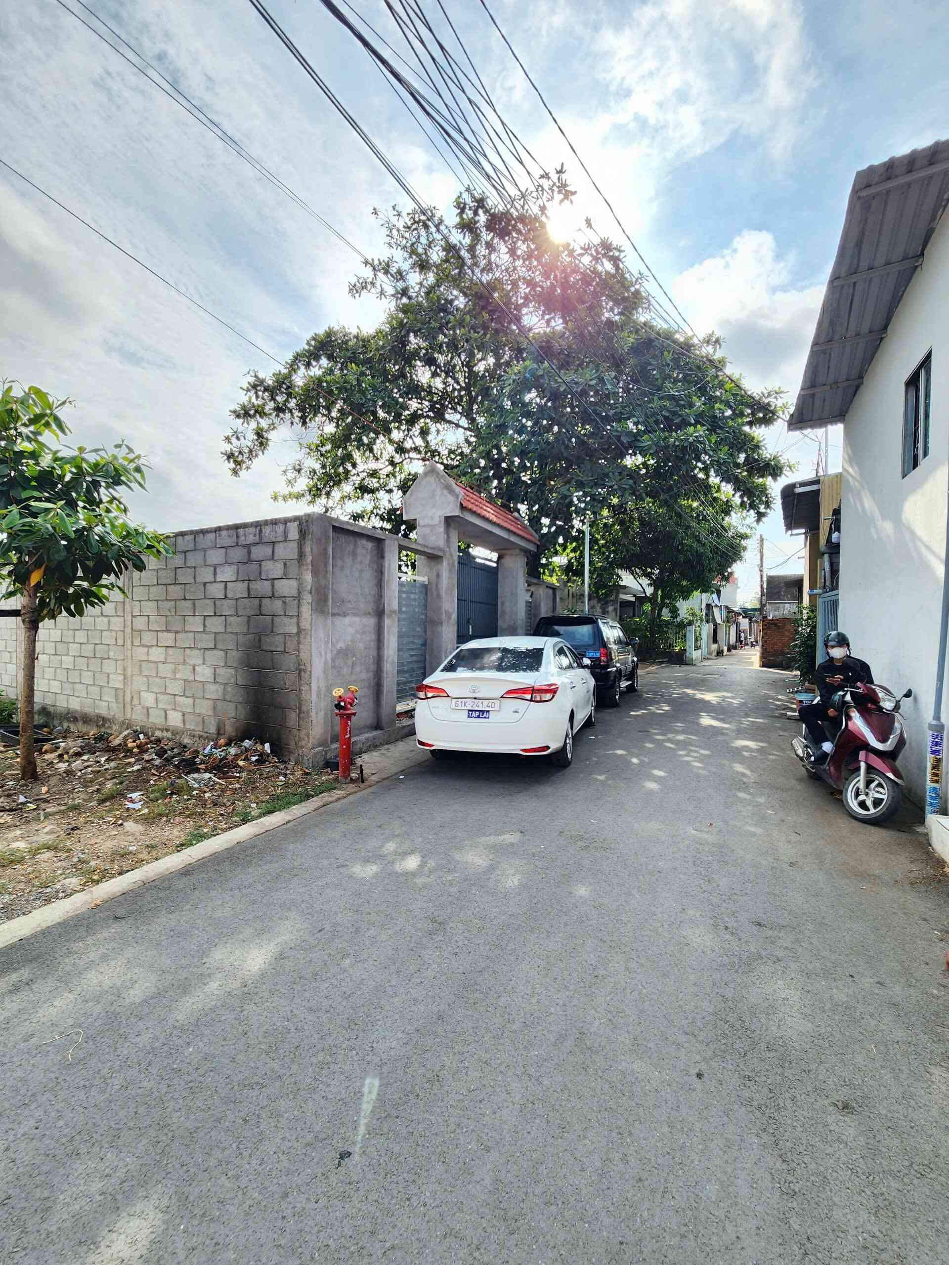 Bán đất 10x37m, KDC Dapark p. Tân Đông Hiệp gần Ngã Tư Bình Thung