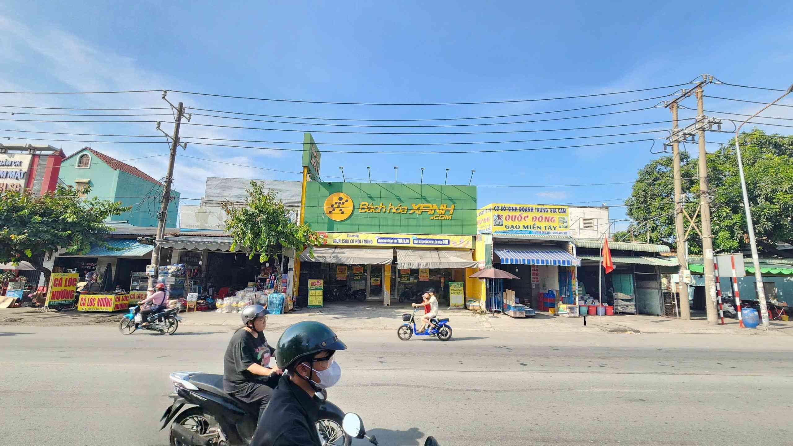 Bán nhà cấp 4 (5x36m), mặt tiền ĐT.743B p.Tân Đông Hiệp kế Ngã Tư Bình Thung