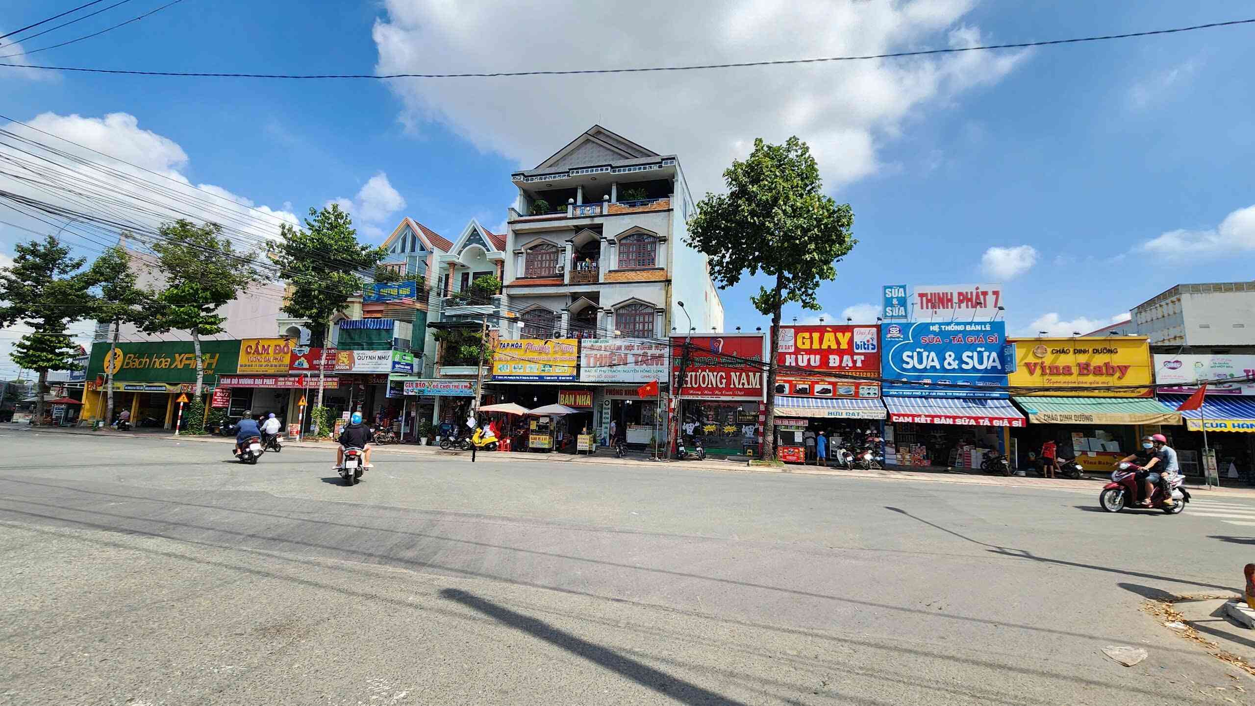 Bán nhà 1T3L 10x28.5m, mặt tiền đường X1 p. An Phú kế chợ, thu 50tr/th