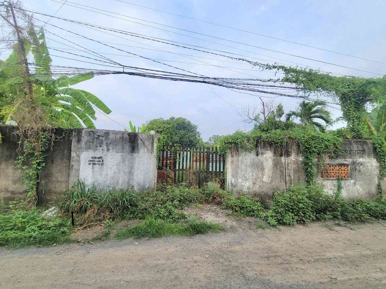 Bán đất 15.1x43m, hẻm ĐT.747A P.Thái Hòa Tp.Tân Uyên gần trường cấp