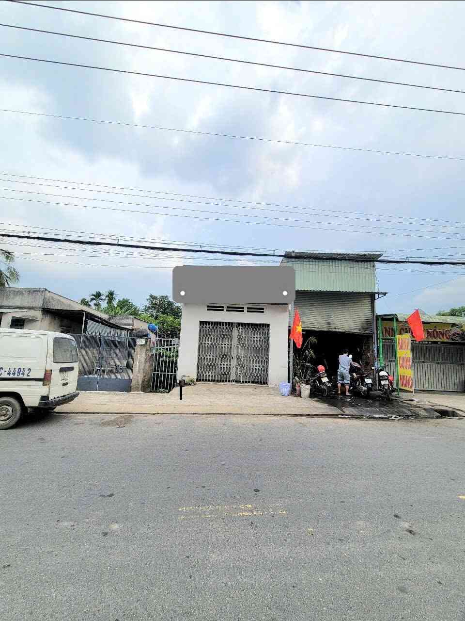 Bán nhà cấp 4 (4x24.5m), mặt tiền đường Cây Me p.Bình Nhâm, đang thuê 7tr/th