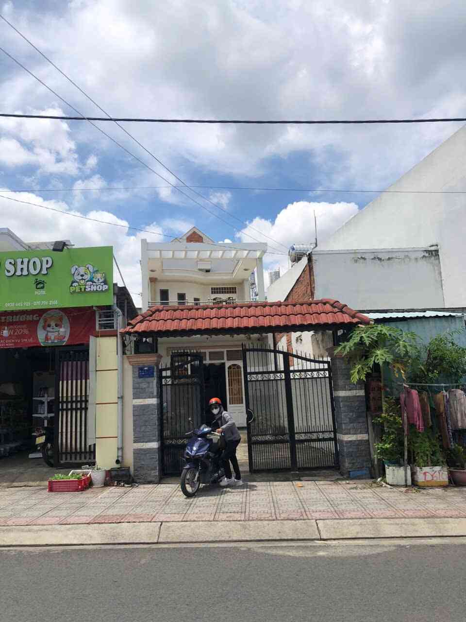 Bán nhà 1T1L 4.9x32m, mặt tiền Thủ Khoa Huân p An Thạnh gần chợ Búng