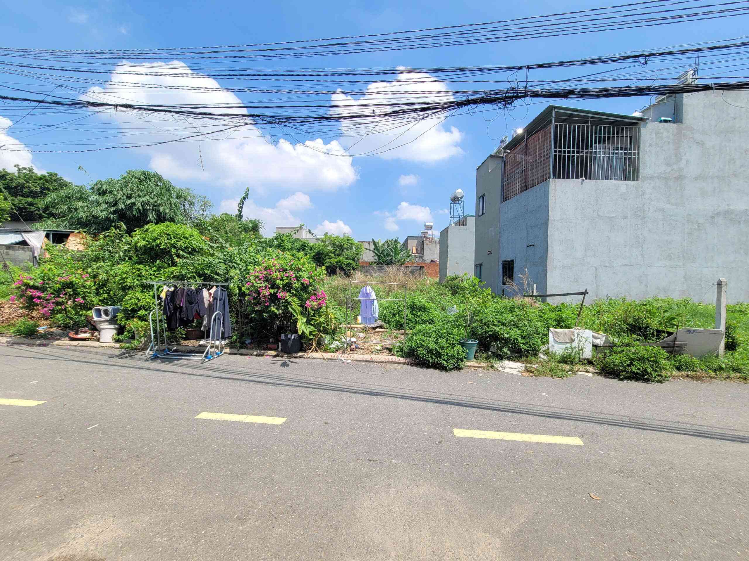 Bán đất 4x30m, hẻm Trương Văn Vĩnh p.Tân Bình gần chợ Phú An