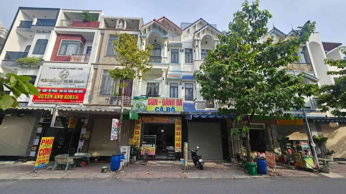 Bán nhà 1T2L 4x18m, đường N1 KDC Phú Hồng Thịnh 8 (Trục chính)