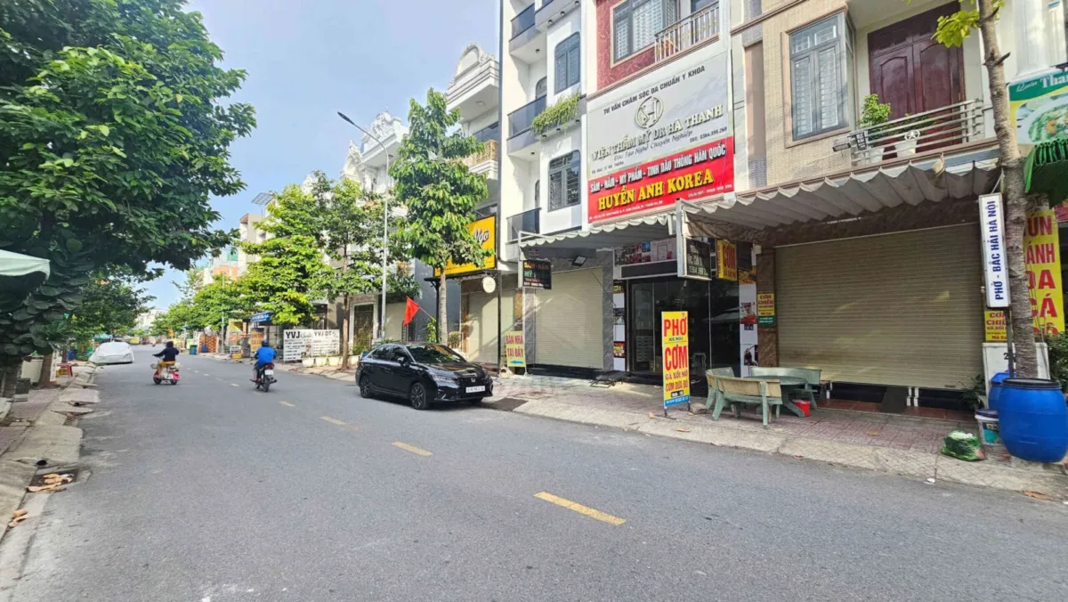 Bán nhà 1T2L 4x18m, đường N1 KDC Phú Hồng Thịnh 8 (Trục chính)