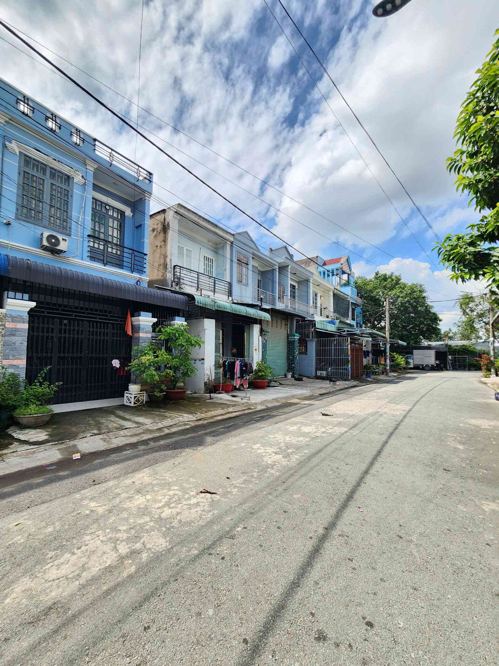 Bán nhà 1T1L 5x22m, đường số 1 KDC công nhân p.An Phú, thu 6tr/th