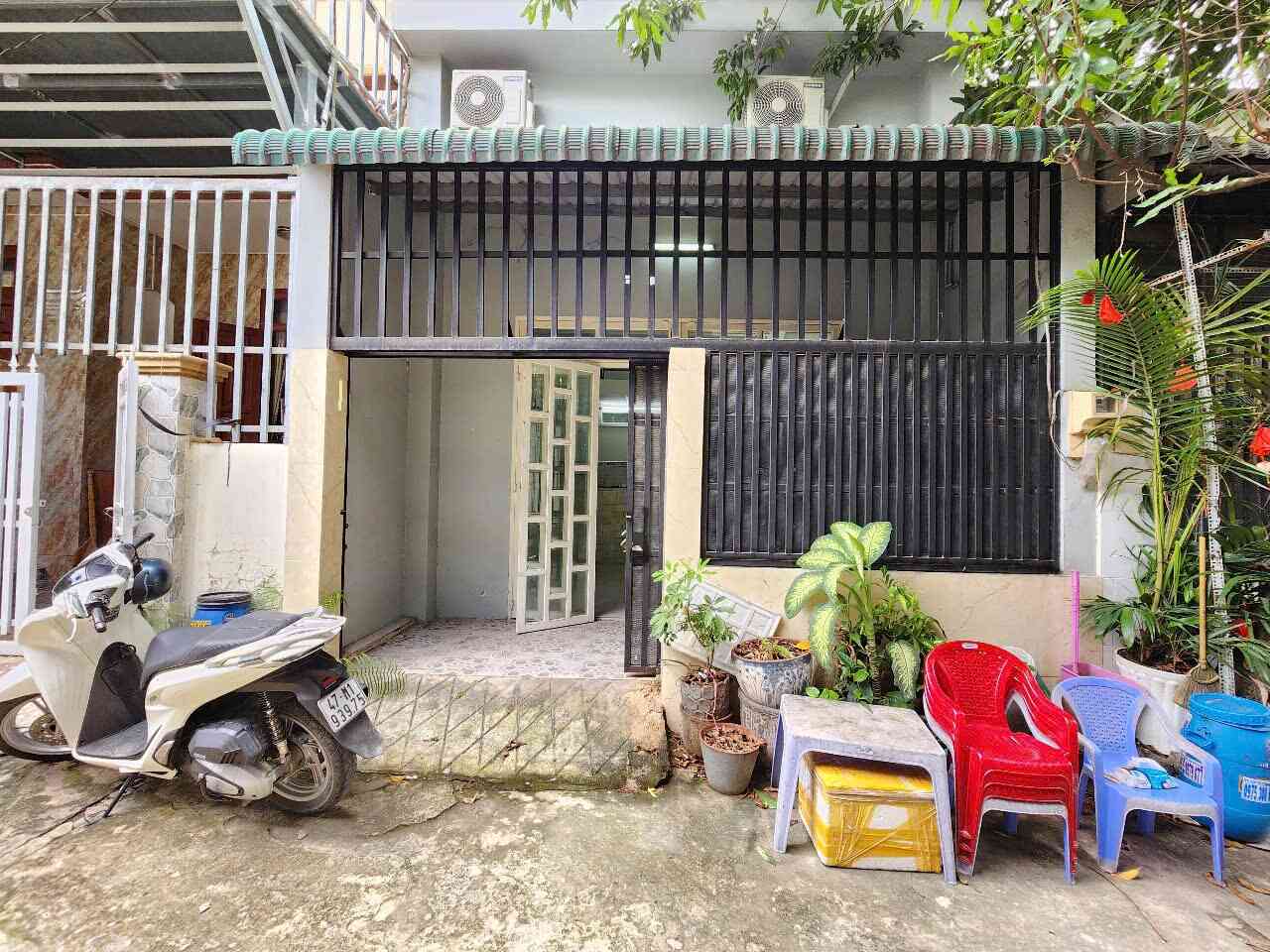 Bán nhà cấp 4 (5x14m), hẻm Ống Nước p. Đông Hòa gần chợ Đông Hòa