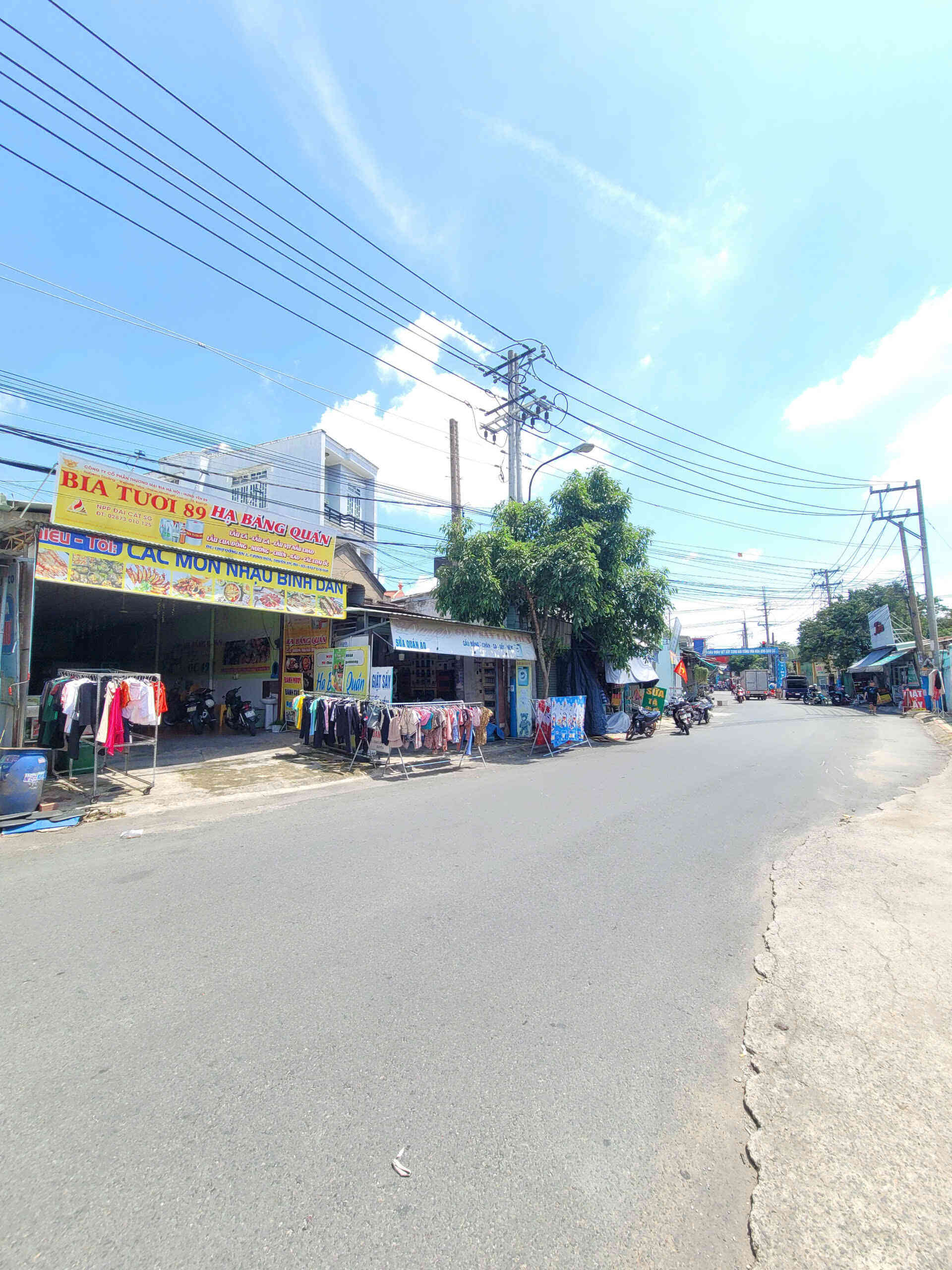 Bán dãy trọ 10x19m, mặt tiền Bình Hòa 26 p.Bình Hòa kế chợ Đồng An 3, thu 25tr/th