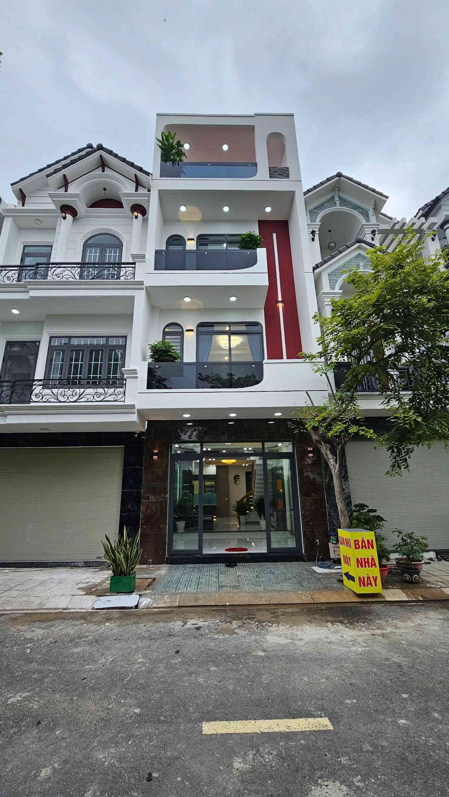 Bán nhà mới 1T2L 5x16m hoàn công, đường D3 KDC An Phú 1 p.An Phú, full nội thất