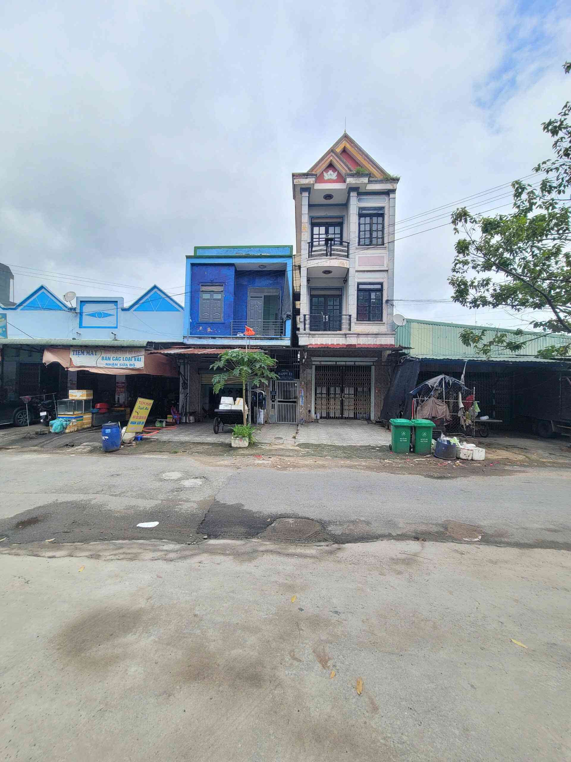 Bán dãy trọ 1T3L 10x30m, đường N10 KDC Thuận Giao p. Thuận Giao, thu nhập 35tr/th