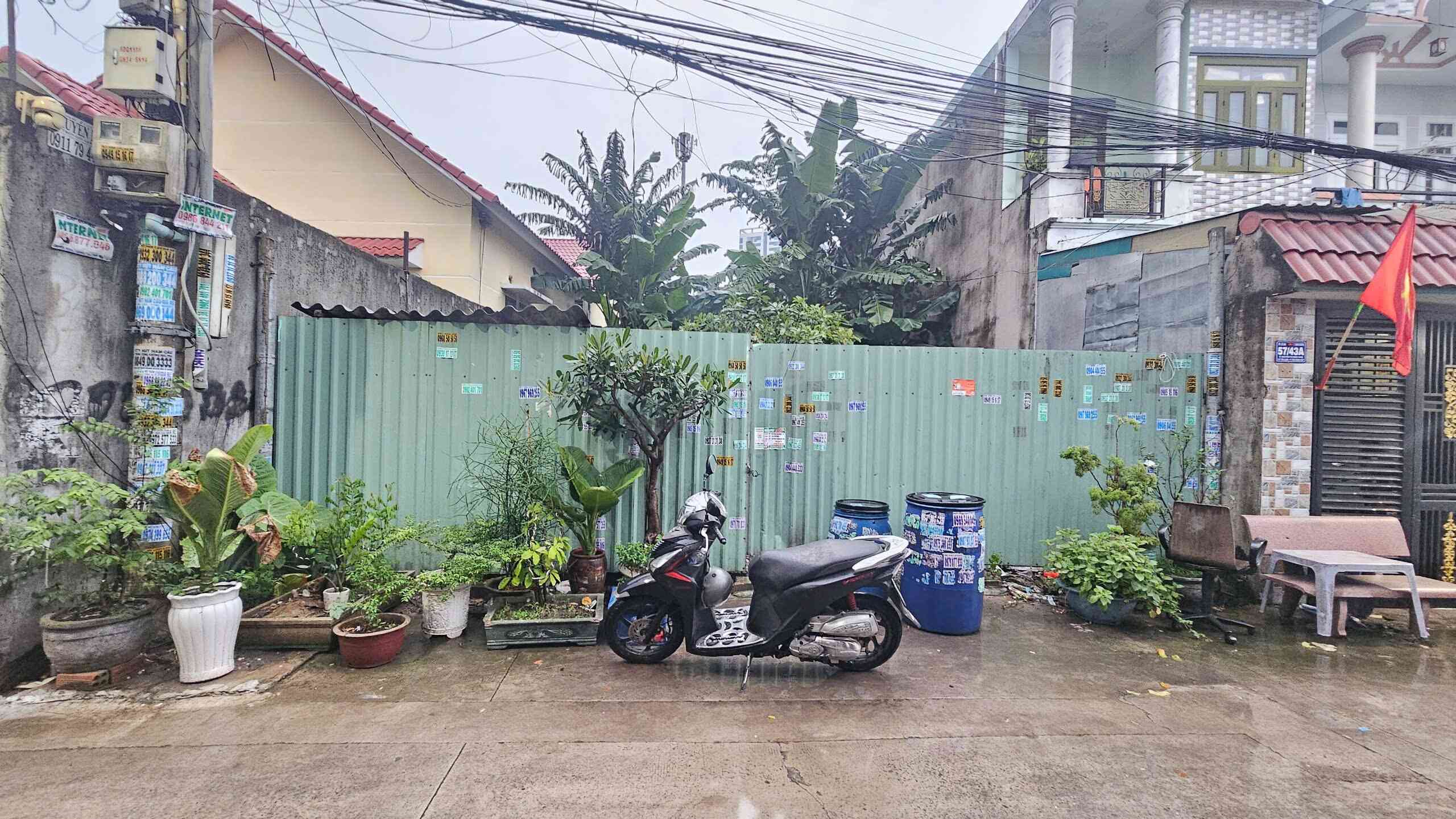 Bán đất 8x76.6m, hẻm Nguyễn Thị Minh Khai p. Tân Đông Hiệp gần chợ Tân Long