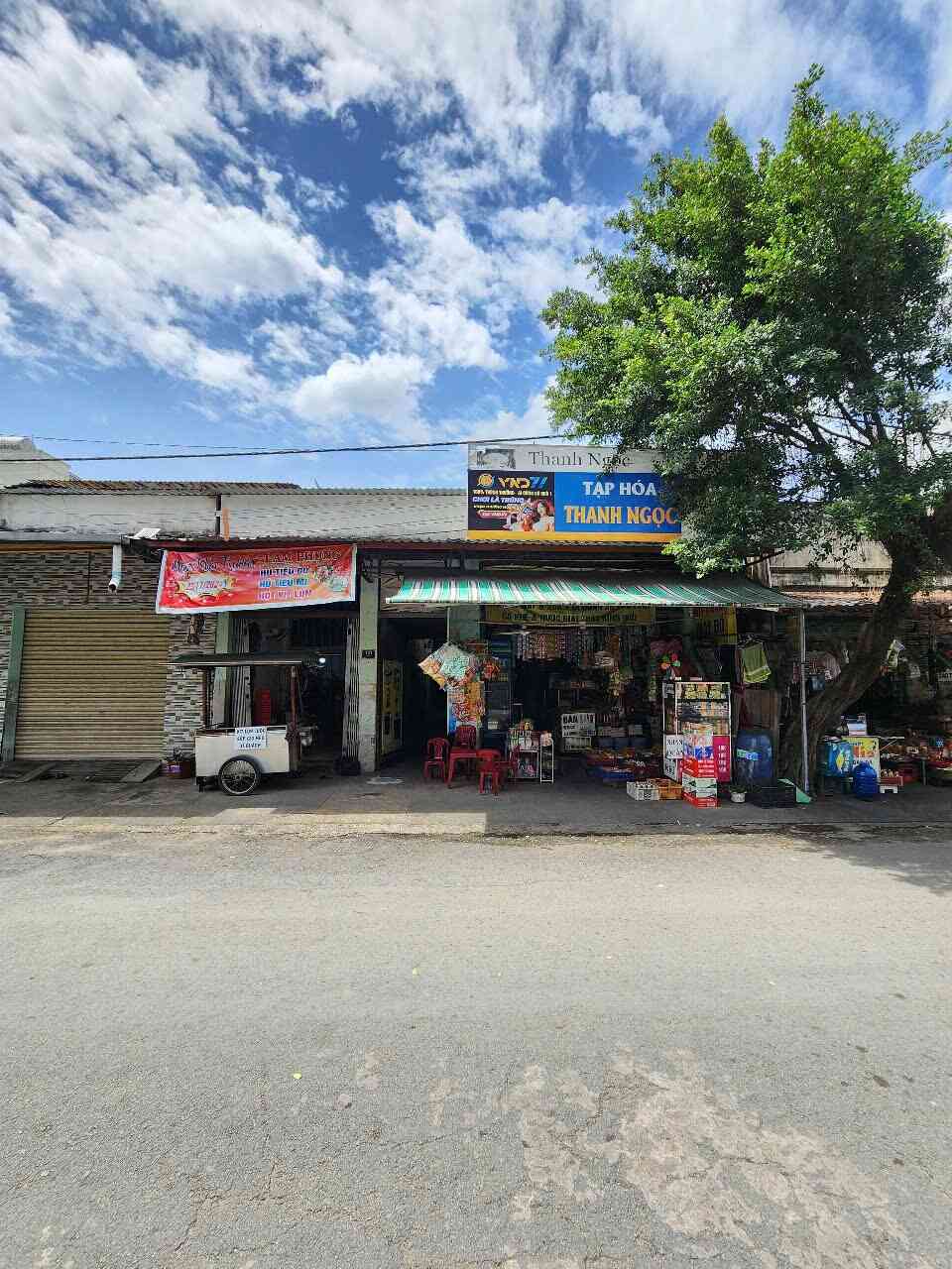 Bán dãy trọ 8.5x30m, đường số 5 KDC Sóng Thần p. Dĩ An kế chợ, thu 15tr/th