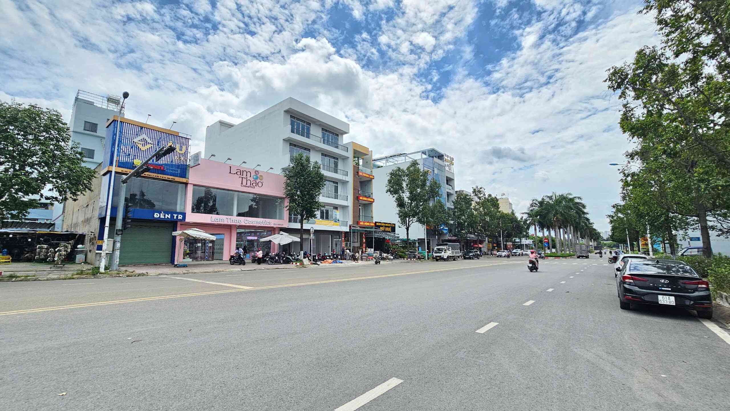 Bán nhà 1T1L 5x24m, mặt tiền đường GS1 P. Đông Hòa kế chưng cư, đang thuê 38tr/th