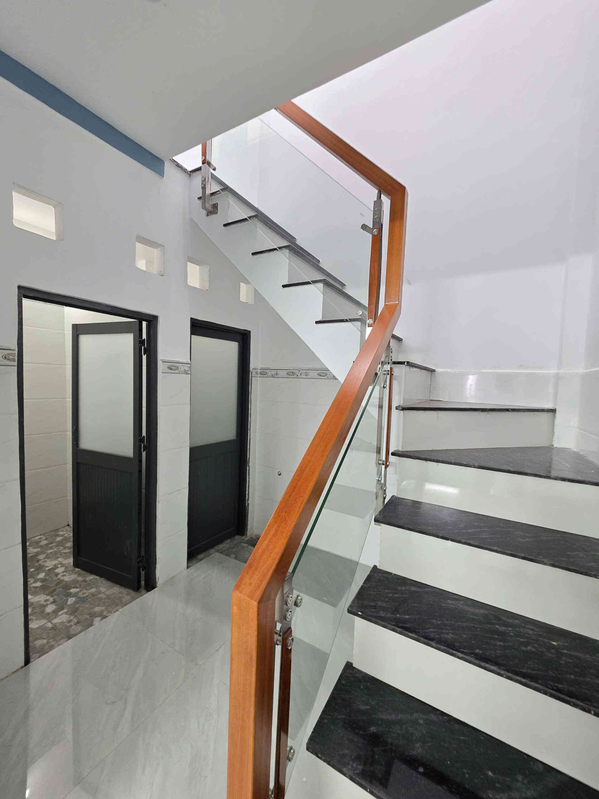 htl7107-(12)_optimized