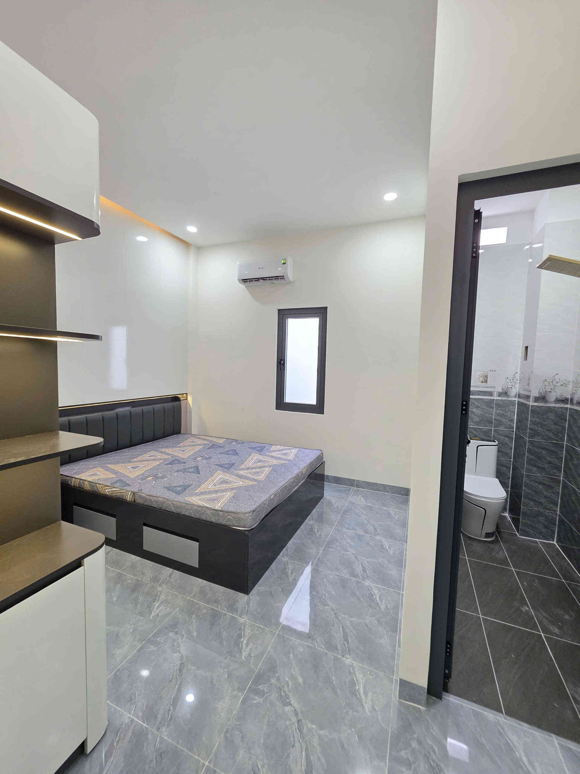 htl5779-(11)_optimized