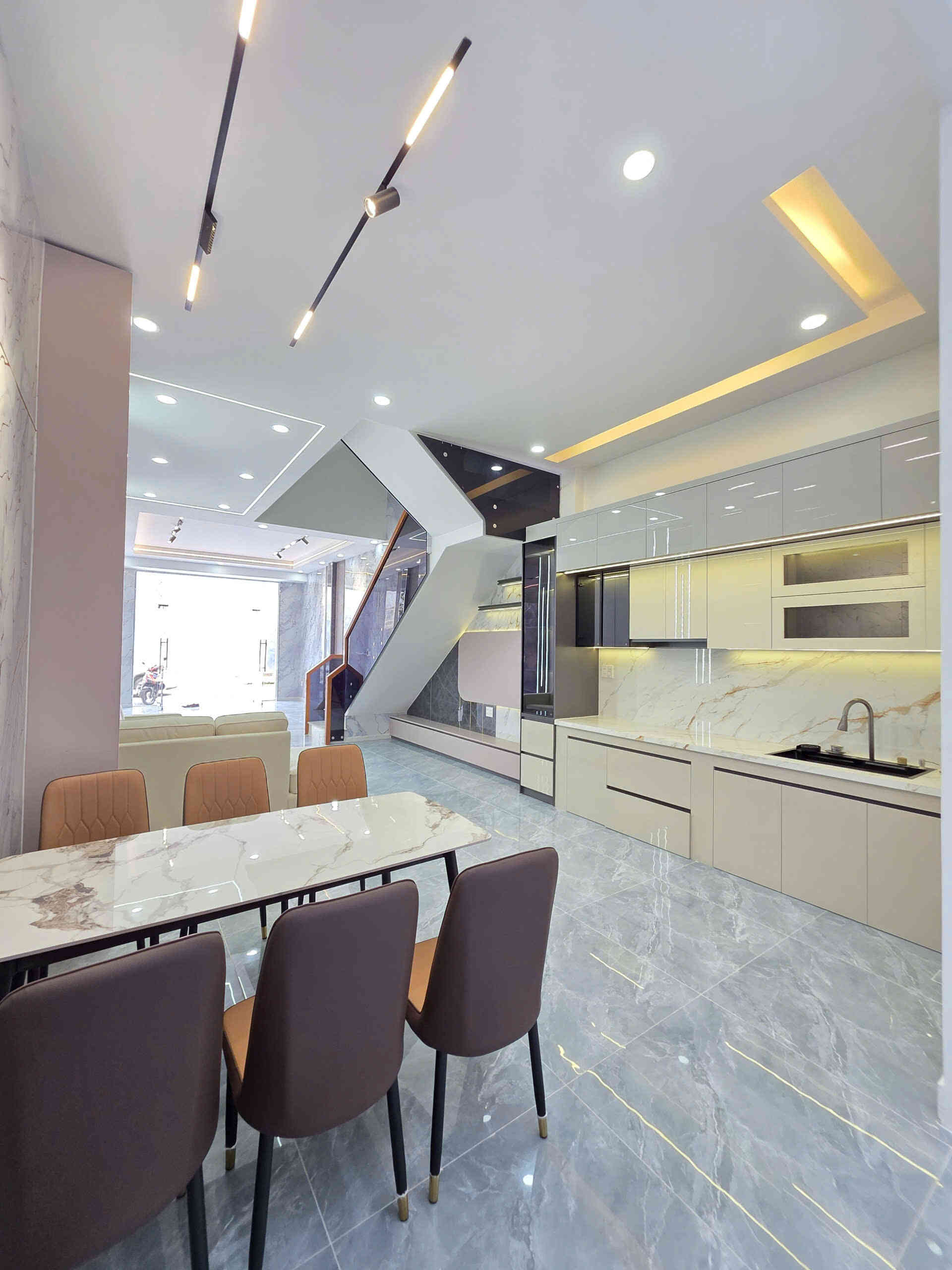 htl5779-(8)_optimized