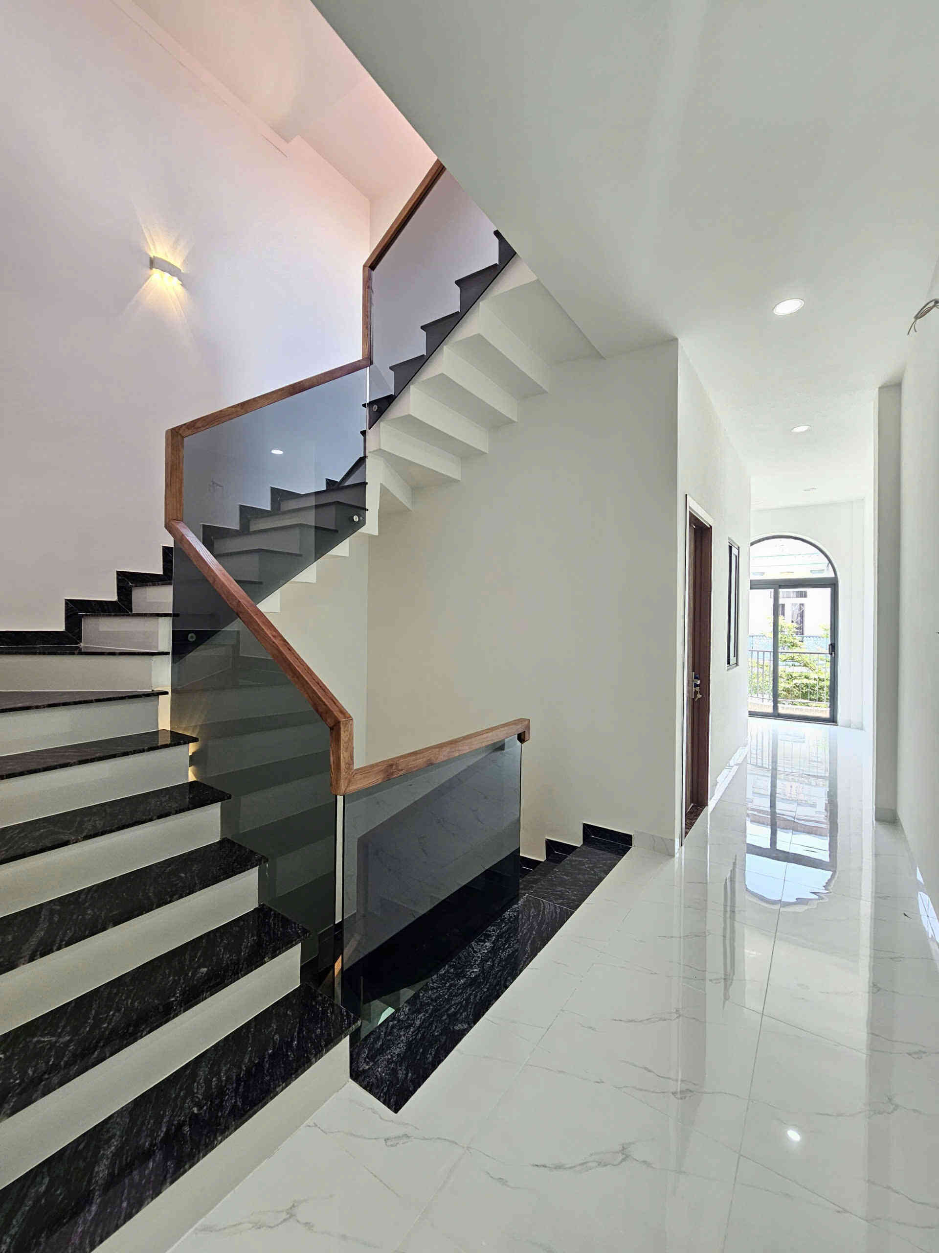 htl6900-(16)_optimized