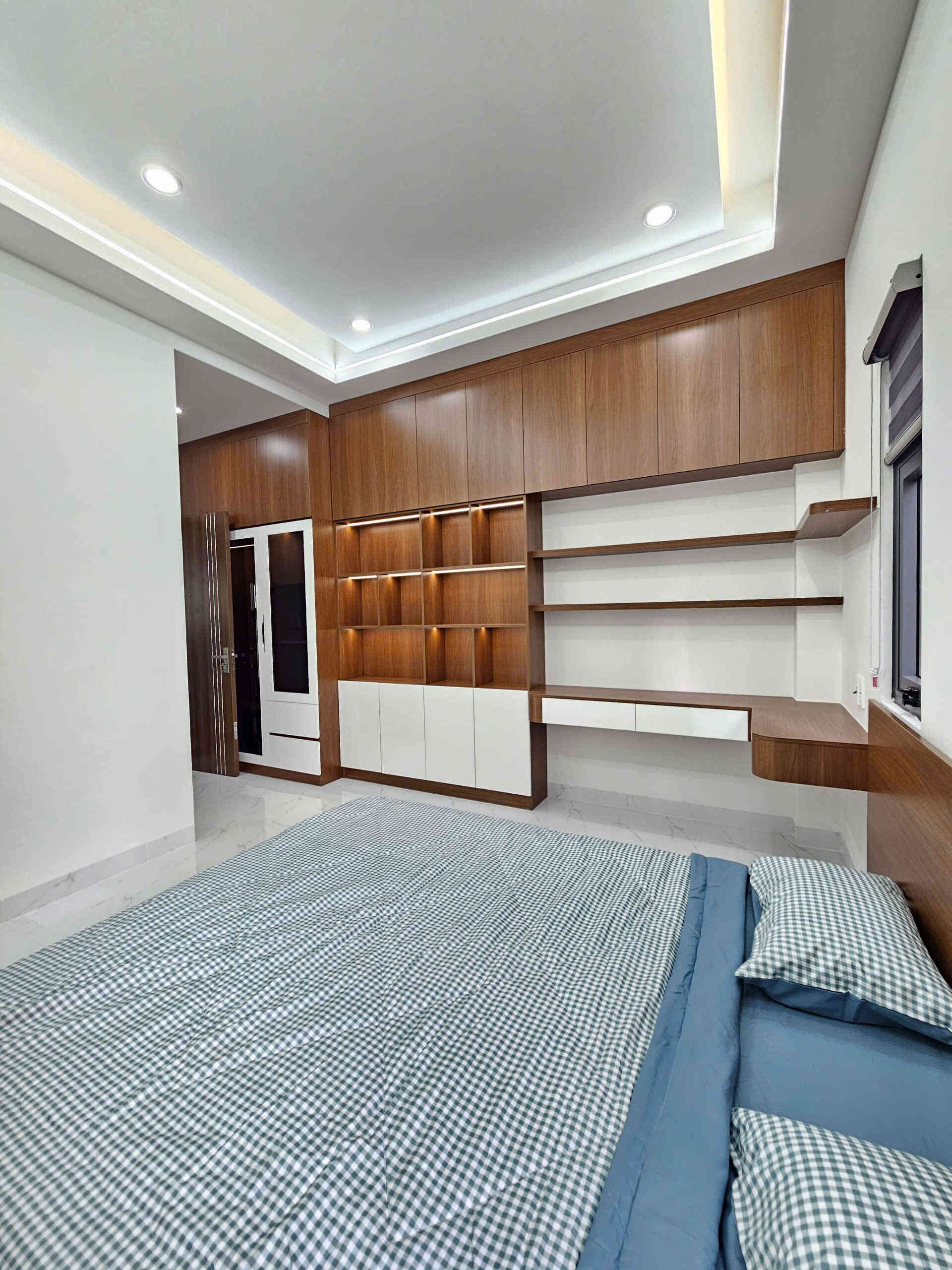 htl6900-(19)_optimized