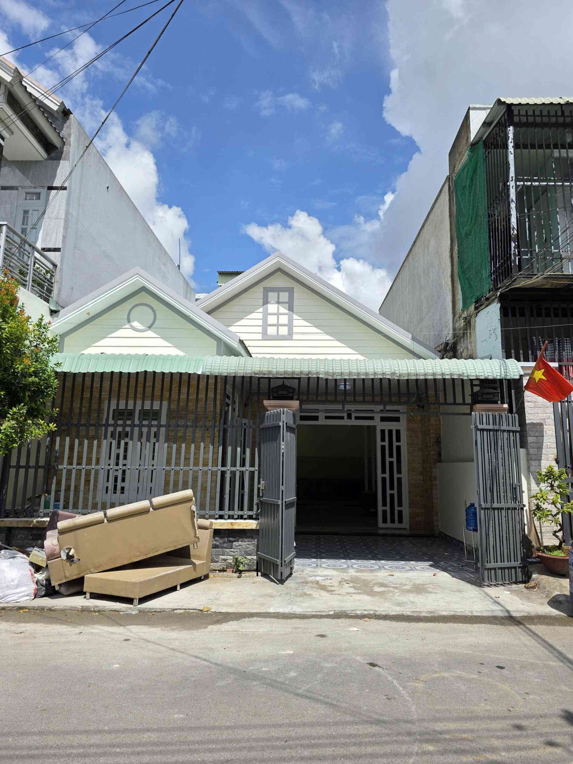 Bán biệt thự mini mái thái (8x15m), KDC Tân Đông Hiệp p. Tân Đông Hiệp