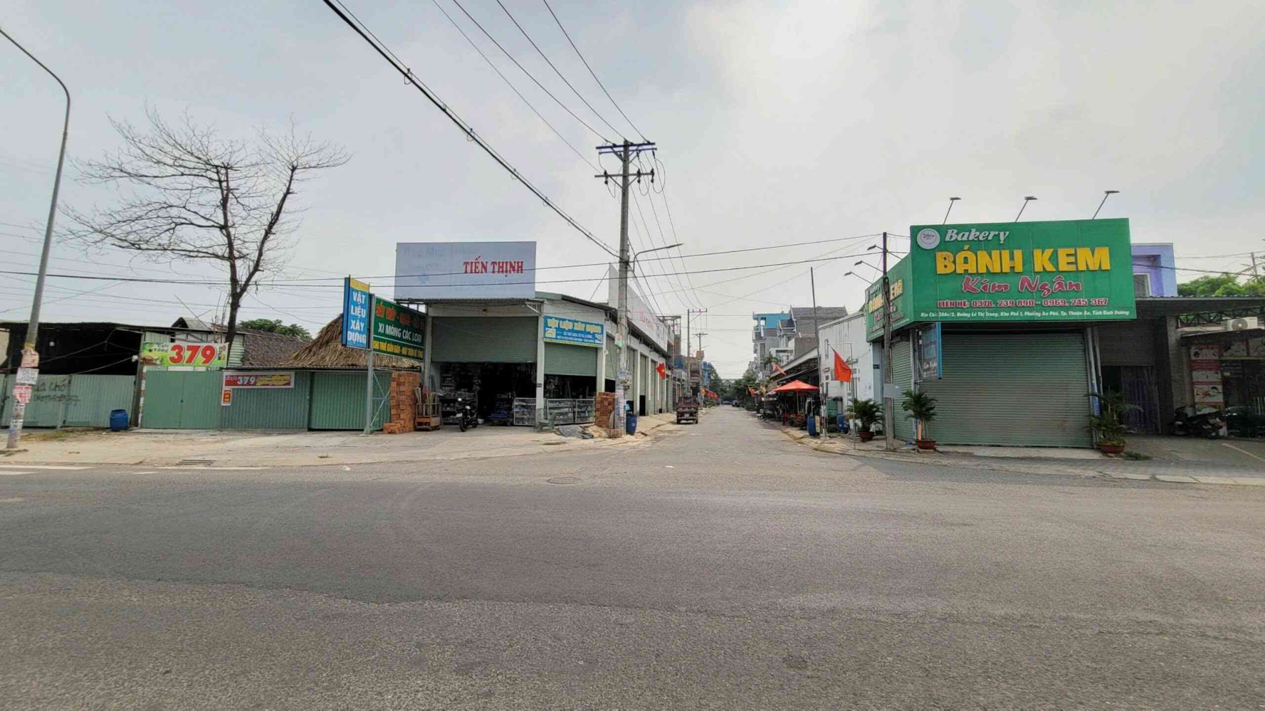 Bán căn góc cấp 4 (5.2x43m), mặt tiền Lê Thị Trung p. An Phú, thu 30tr/th