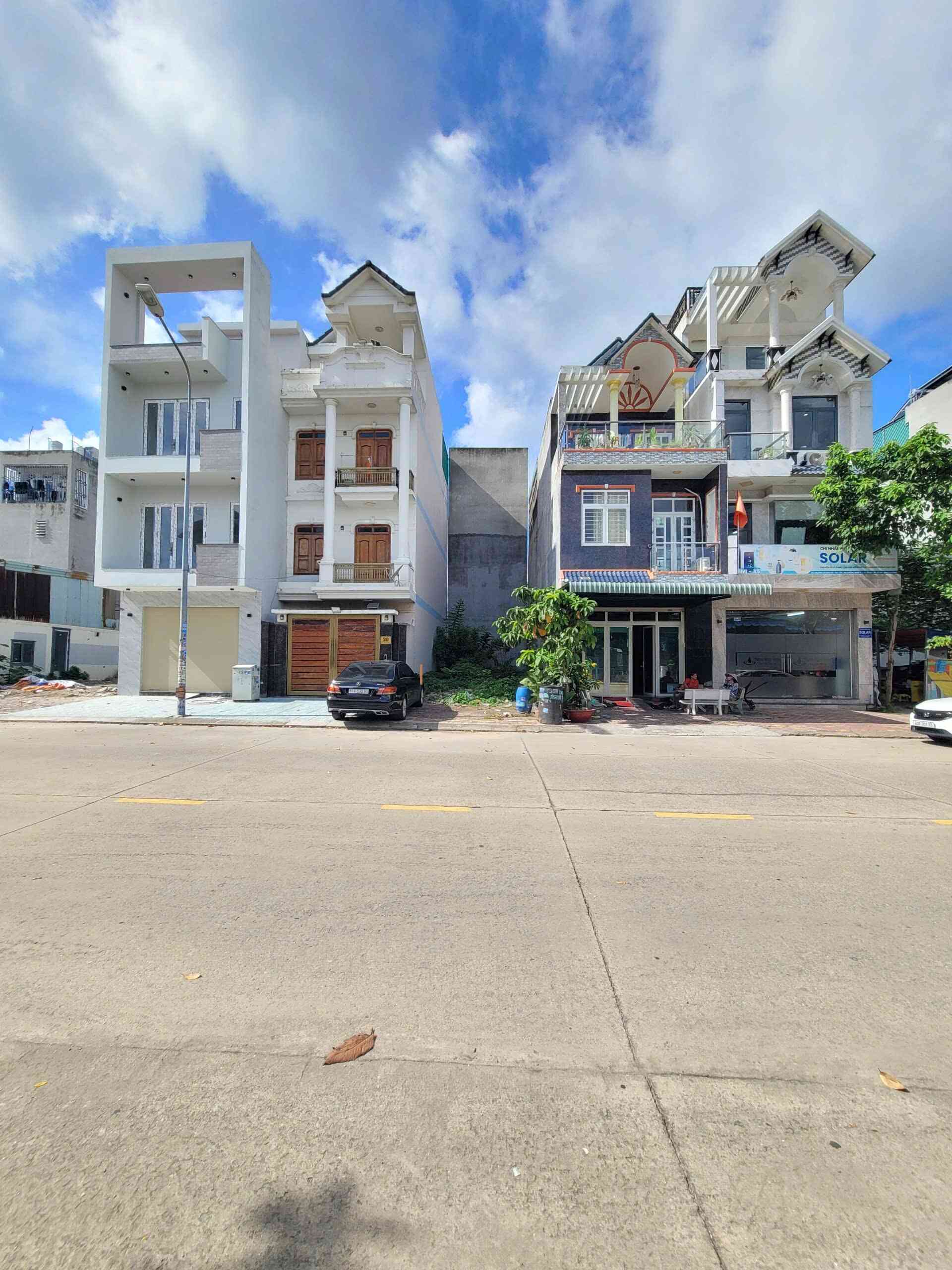 Bán đất 5x15m, đường D1 KDC Sóng Thần B p.Dĩ An gần Vincom 550