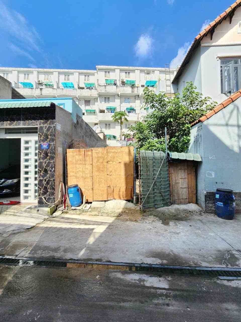 Bán đất 5x16.3m, hẻm Hòa Lân 2 p. Thuận Giao gần chợ Lâm Phát