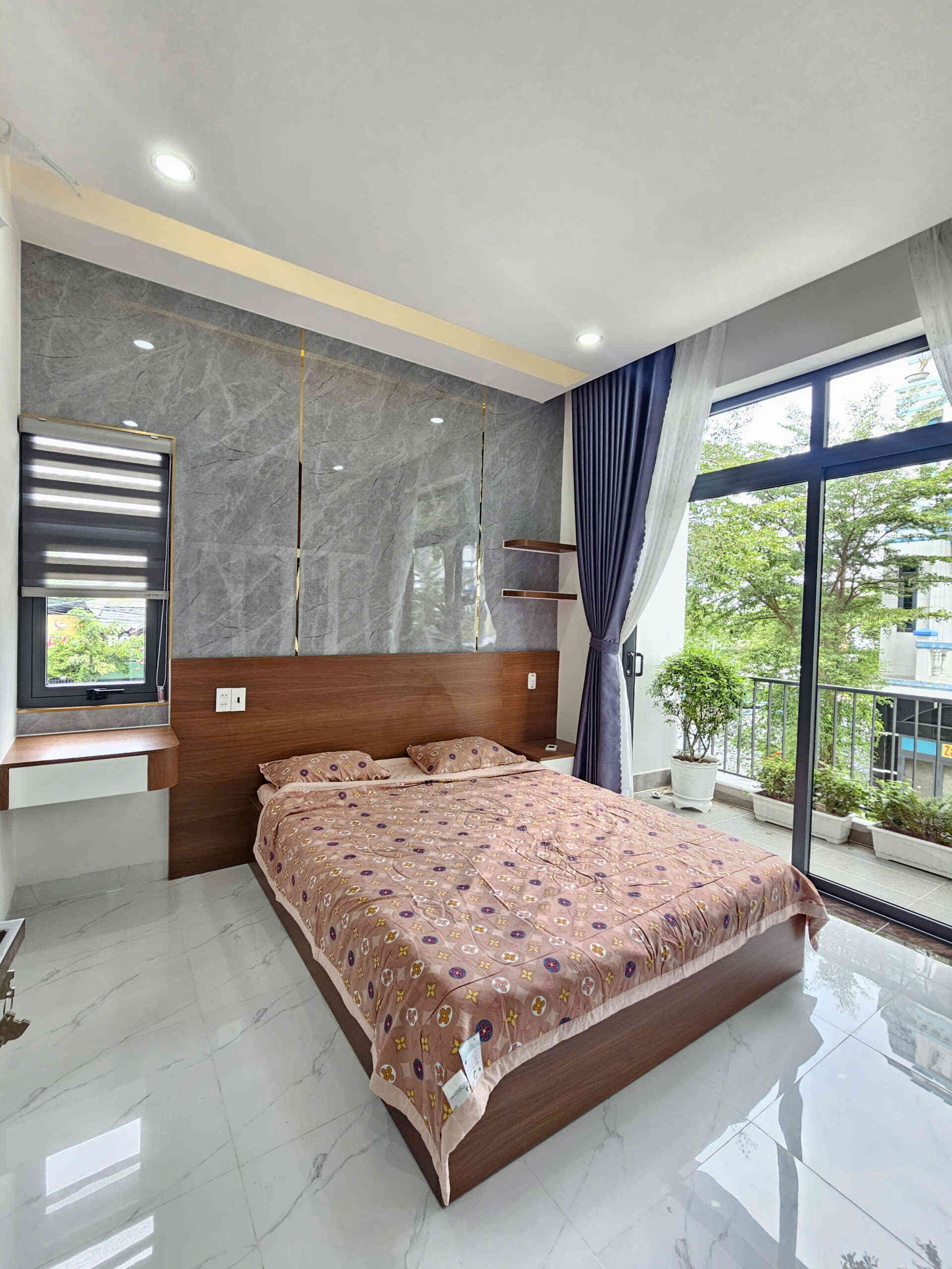 htl5922-(12)_optimized