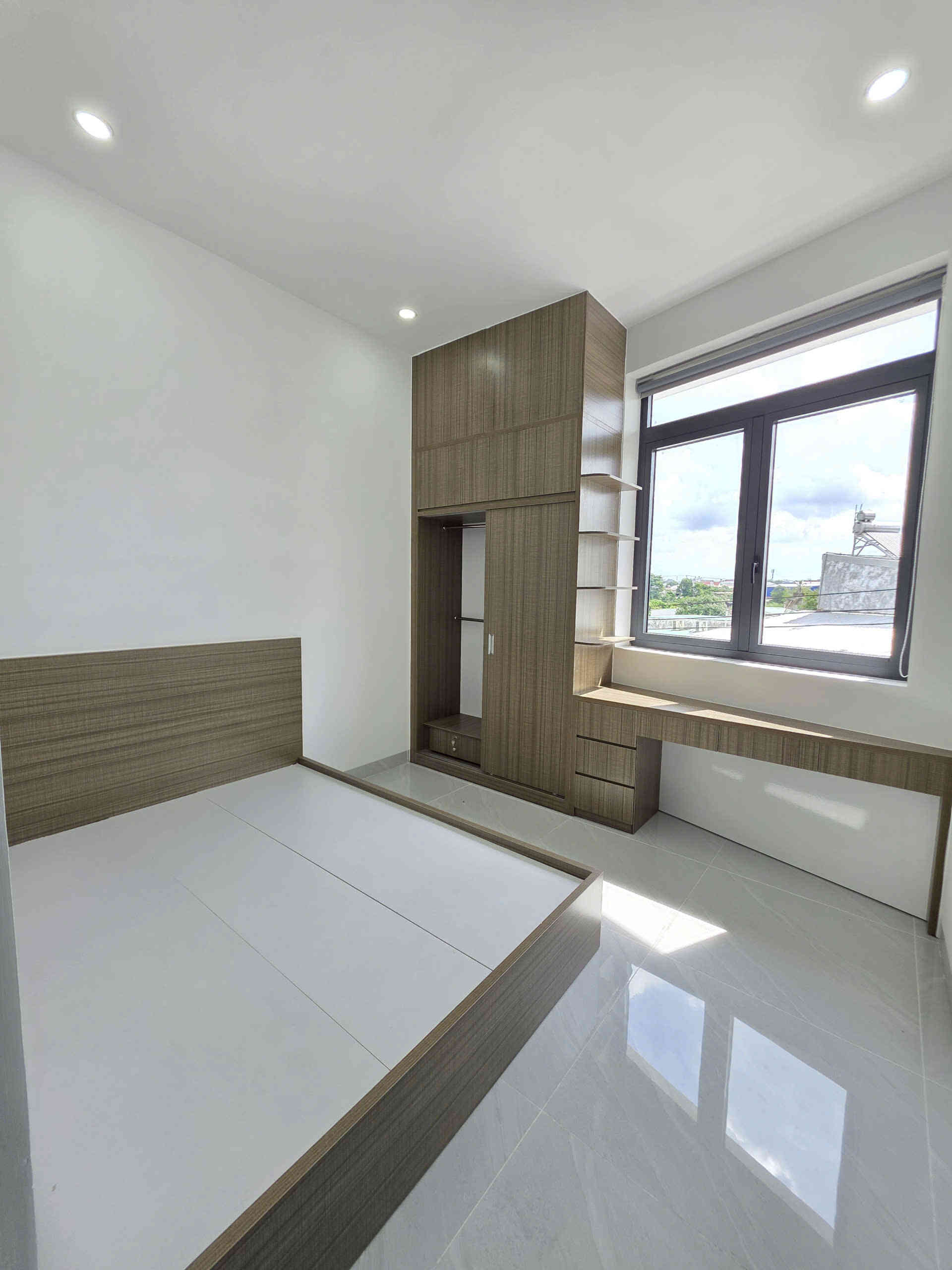 htl6940-(11)_optimized