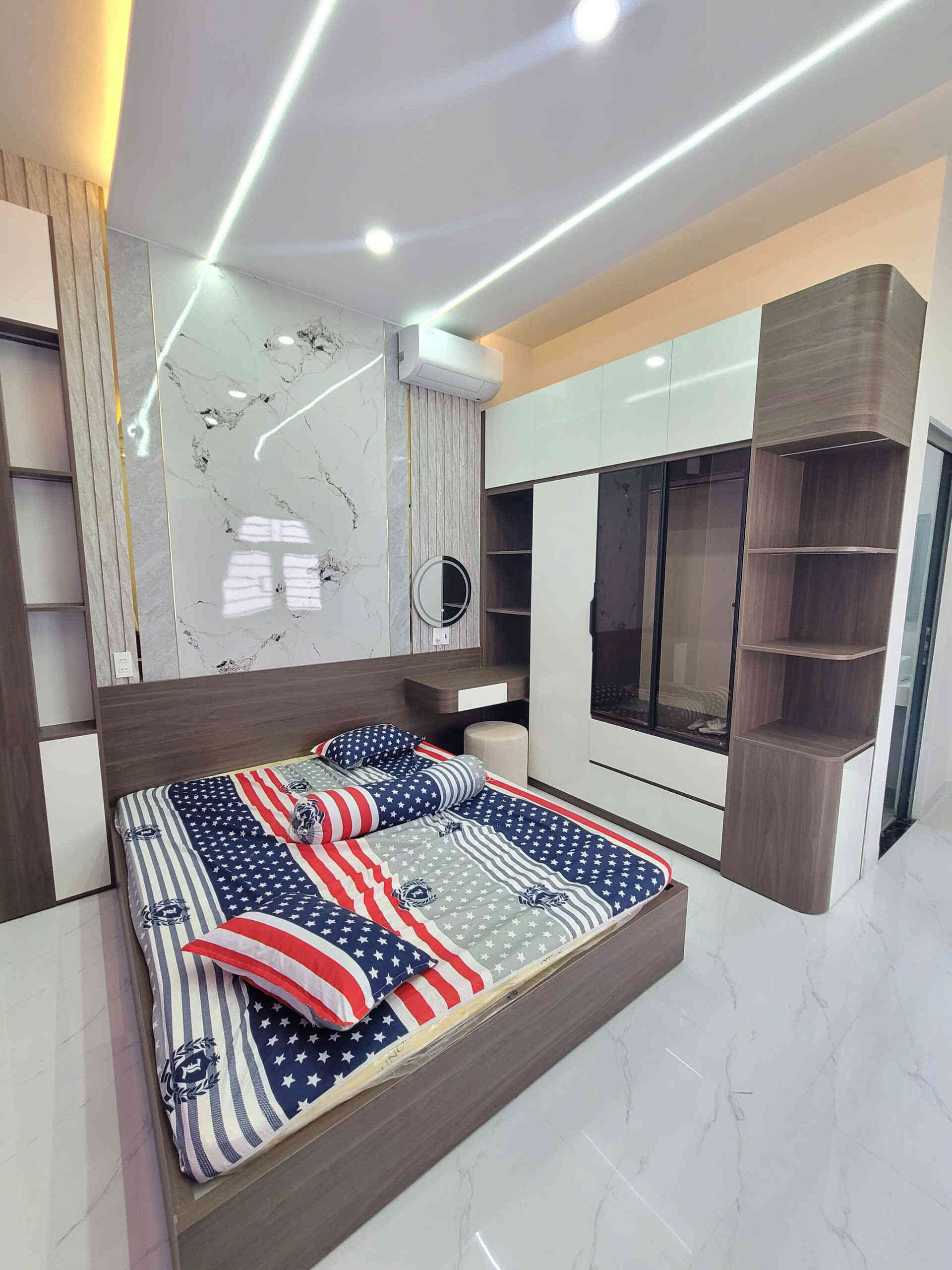 htl7054-(11)_optimized