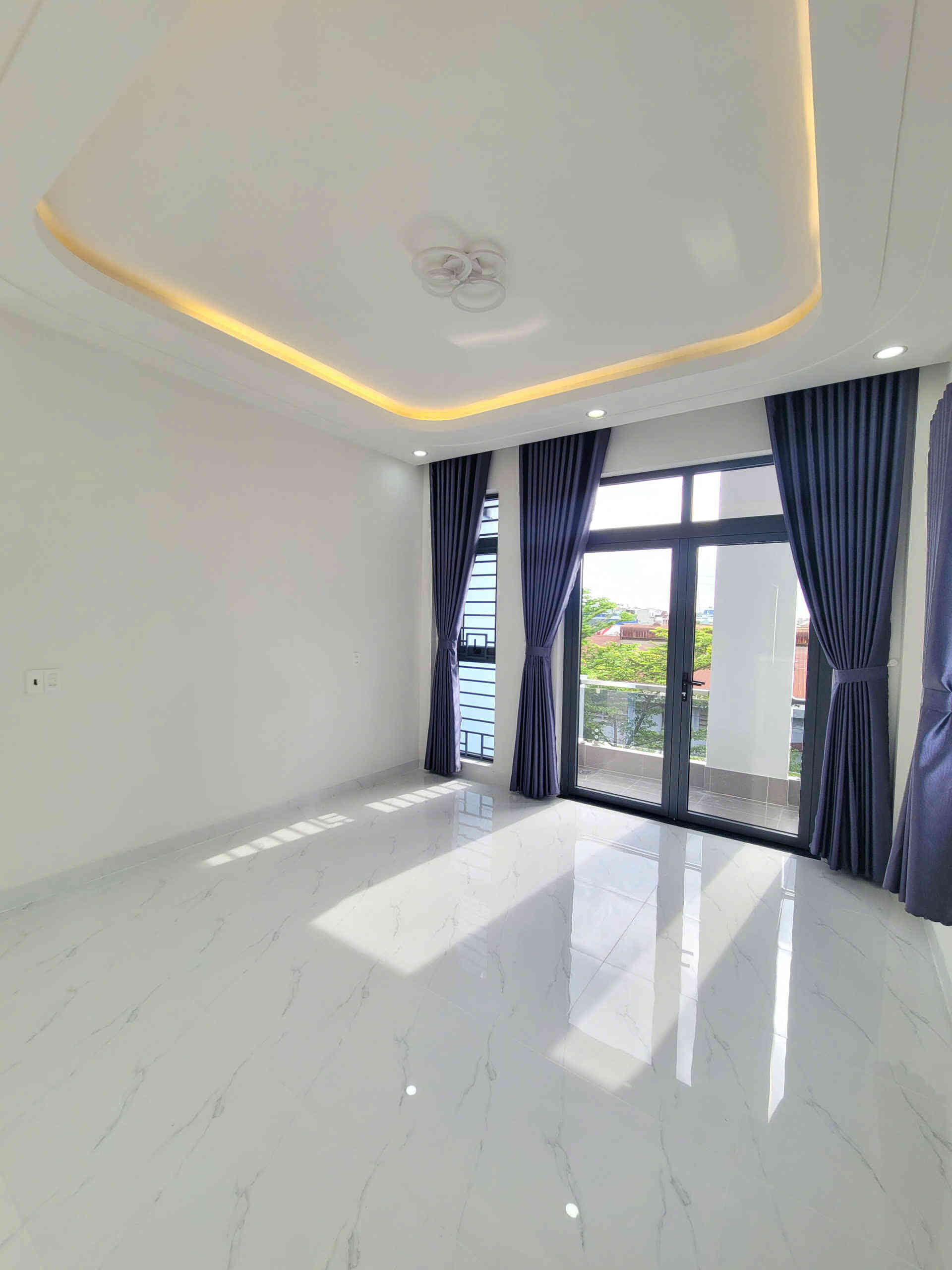 htl7054-(12)_optimized