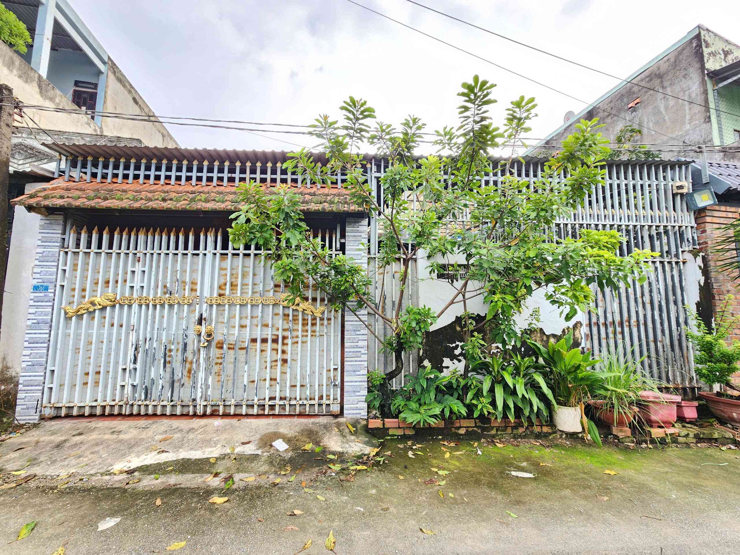 Bán nhà 1T2L 8.9x24m, hẻm Bình Chuẩn 61 p. Bình Chuẩn, đang thuê 5tr/th