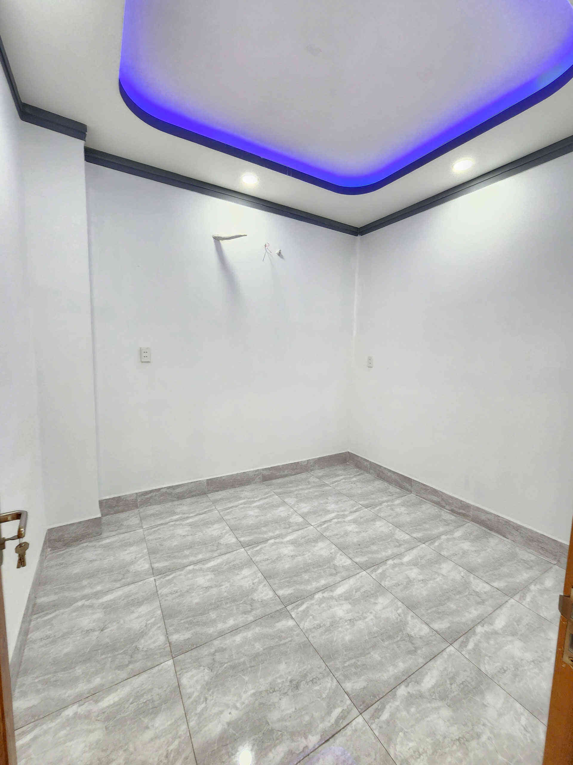 htl7566-(10)_optimized