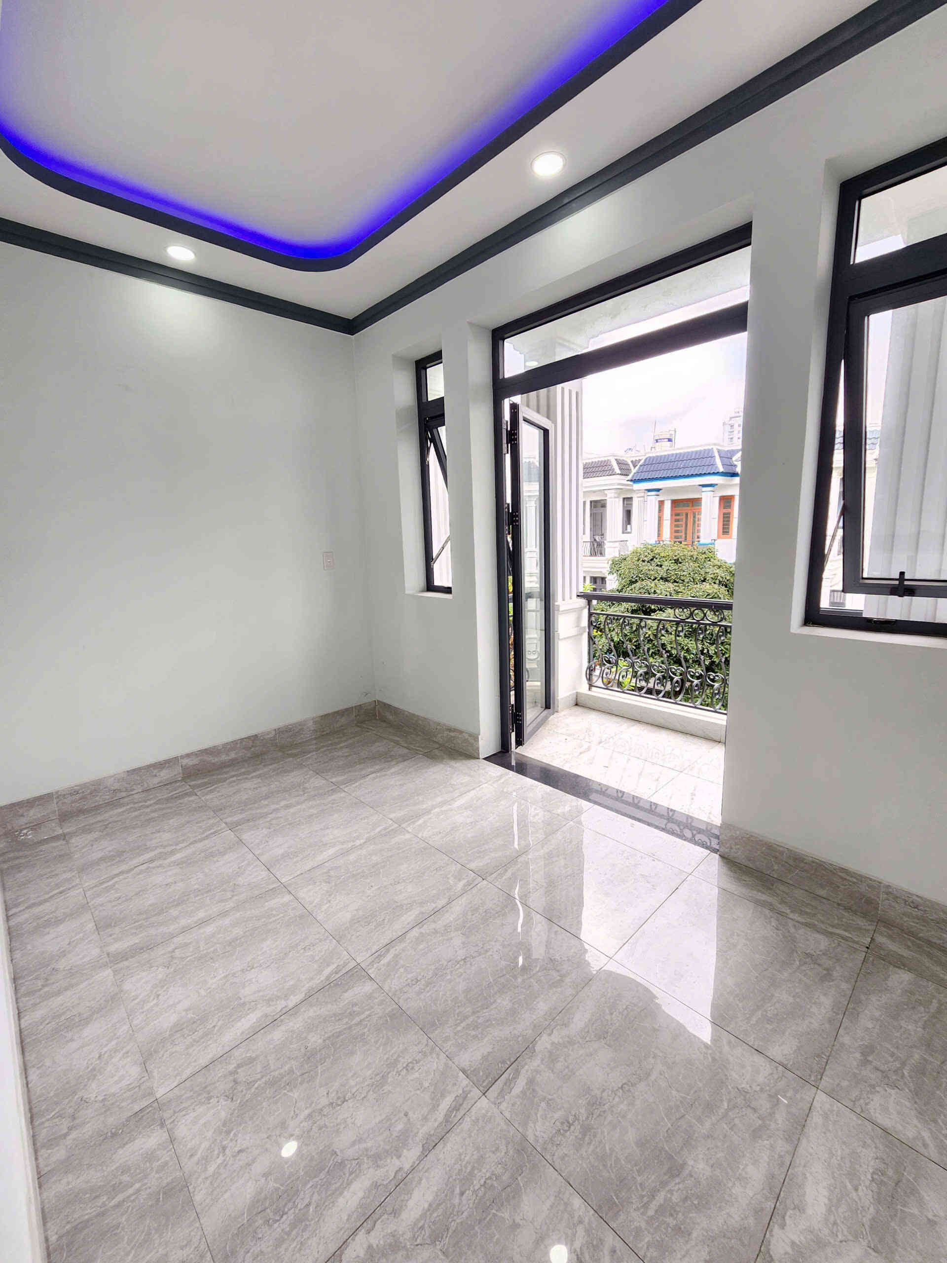 htl7566-(11)_optimized