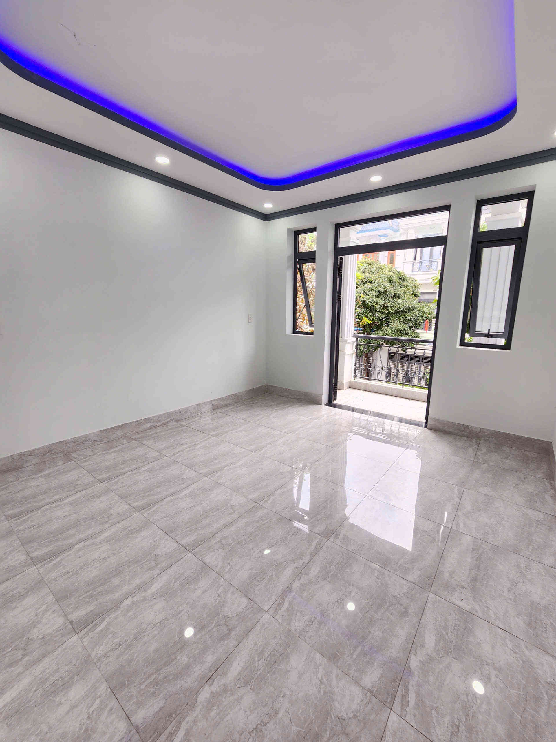 htl7566-(8)_optimized